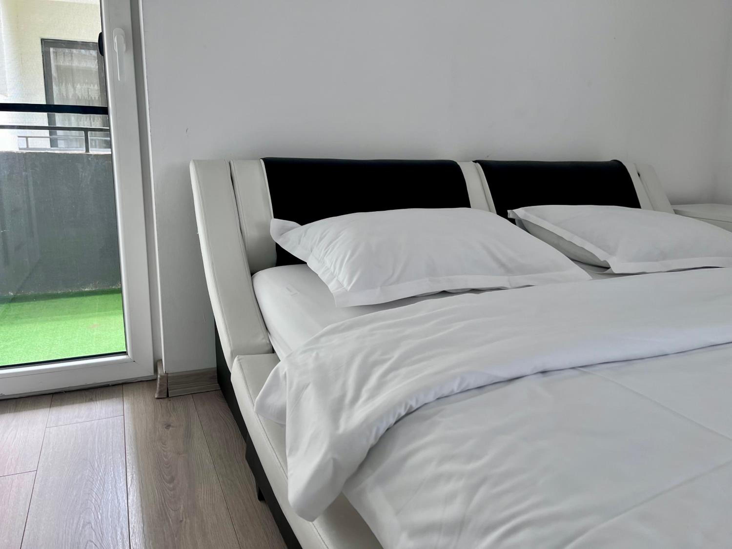 Dream - Hotel Experience with ExtraSpace, QuietArea, Balcony, FreeParking