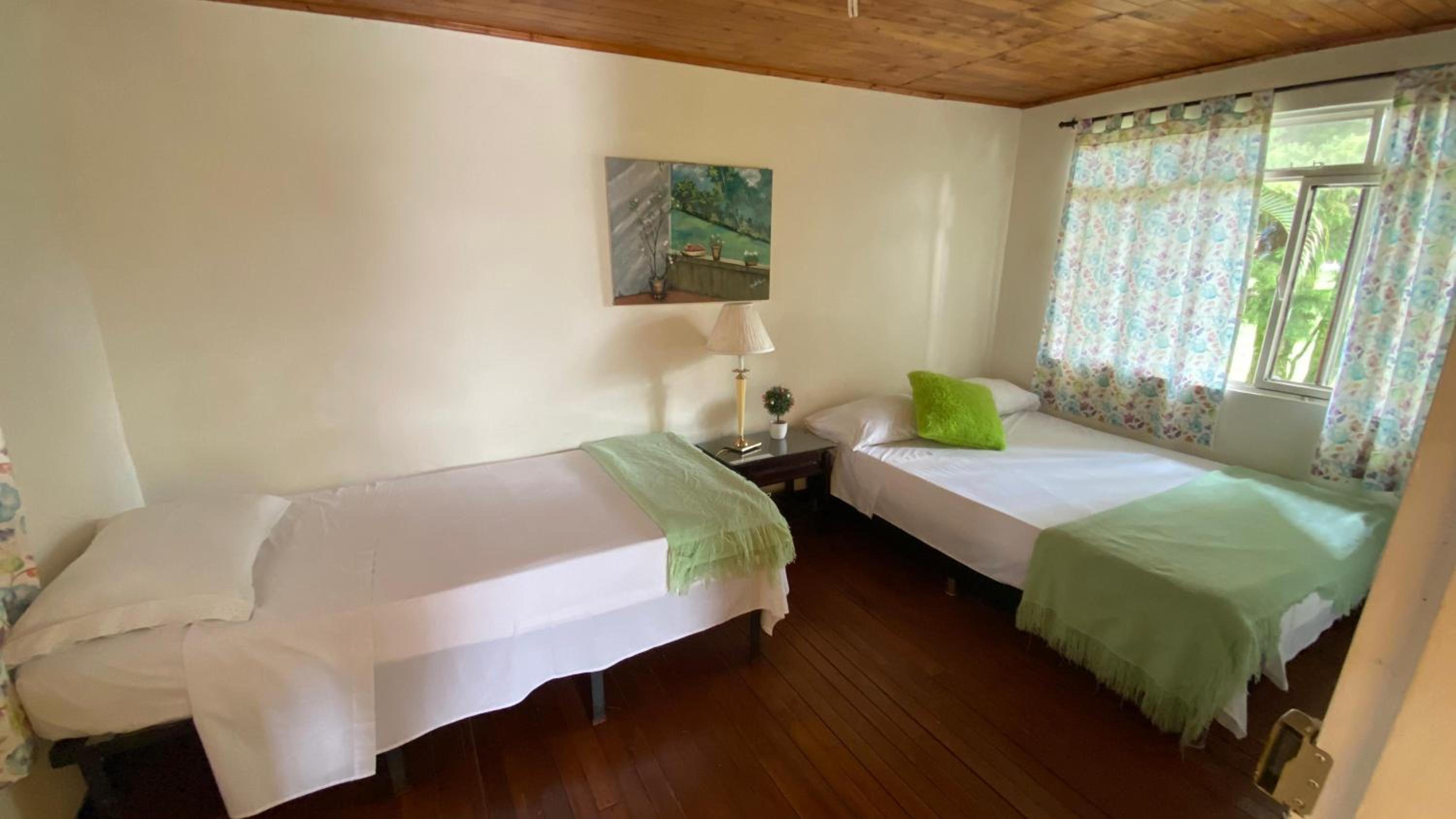 Hostal Campestre Araucarias