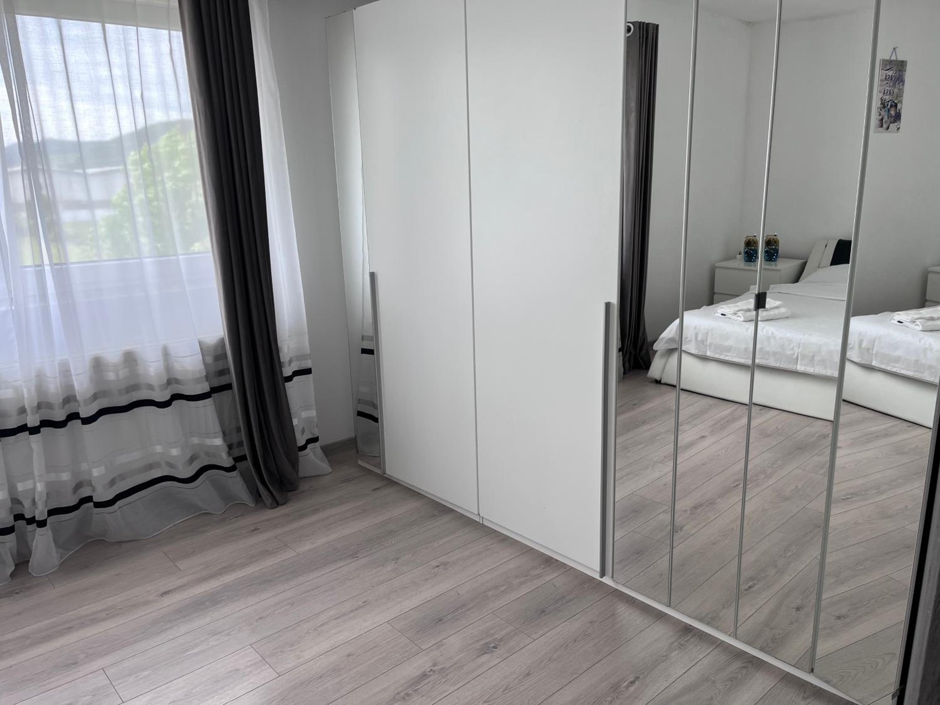 Dream - Hotel Experience with ExtraSpace, QuietArea, Balcony, FreeParking