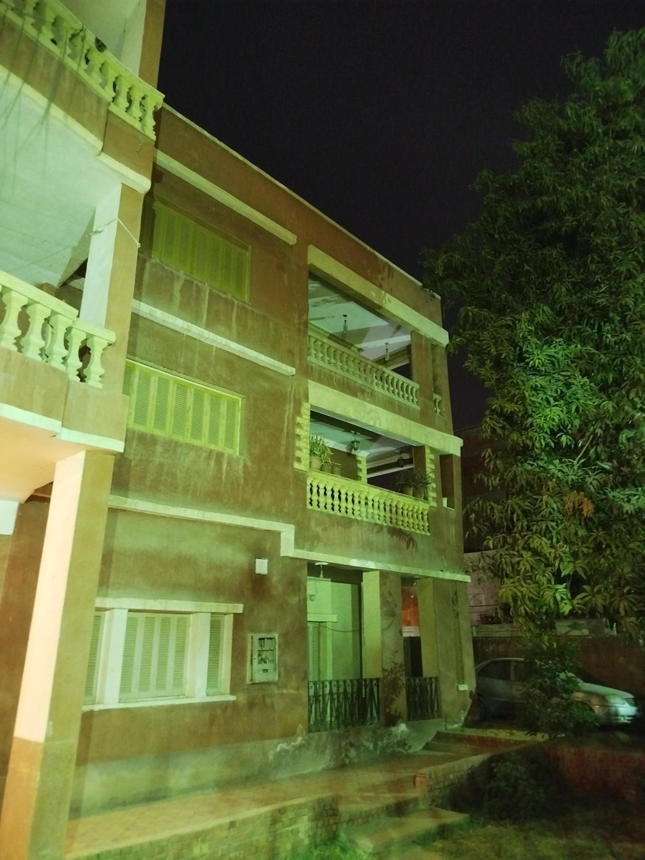 pyramids Hub Stay inn