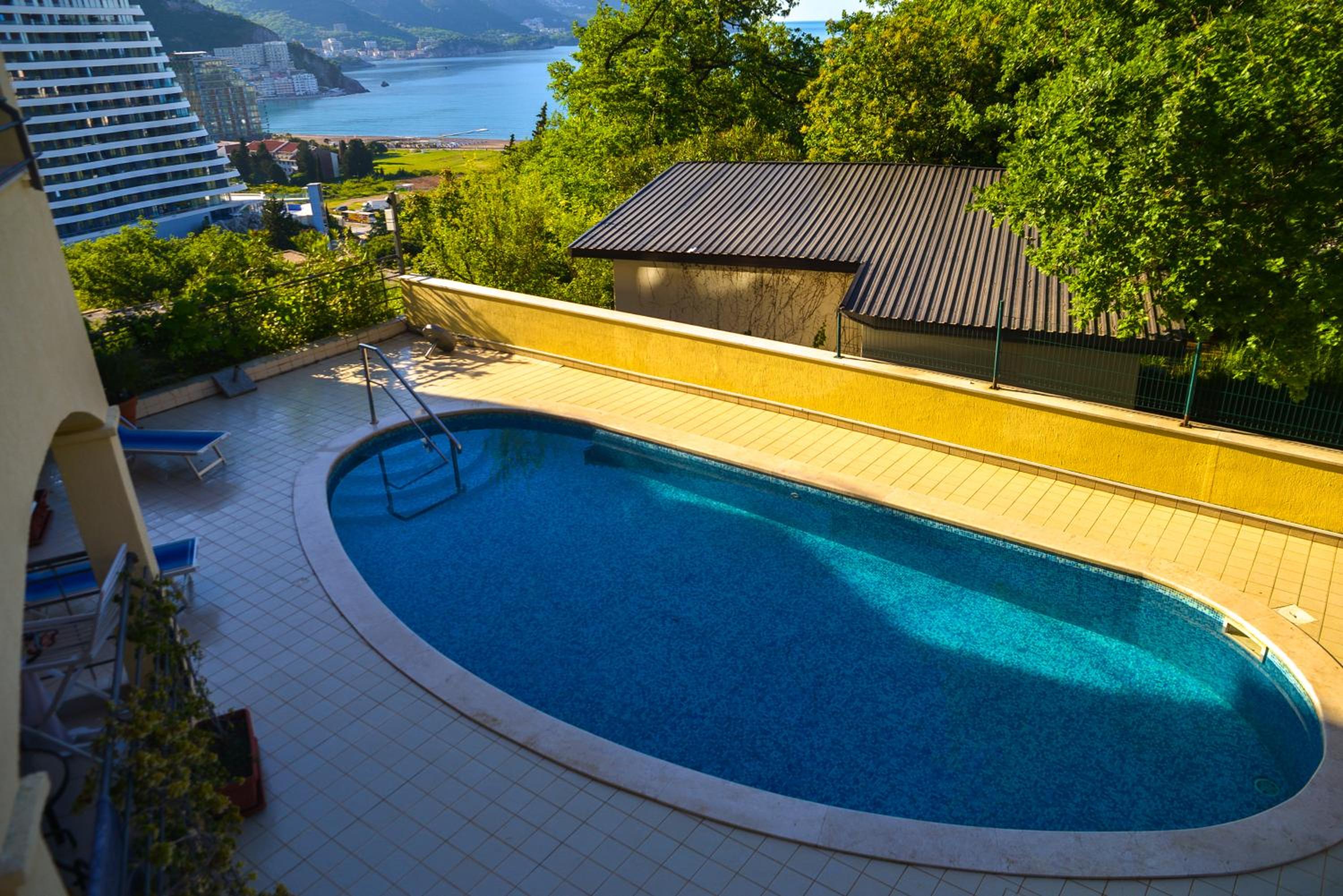 The Sun & Sea Apartment view 5