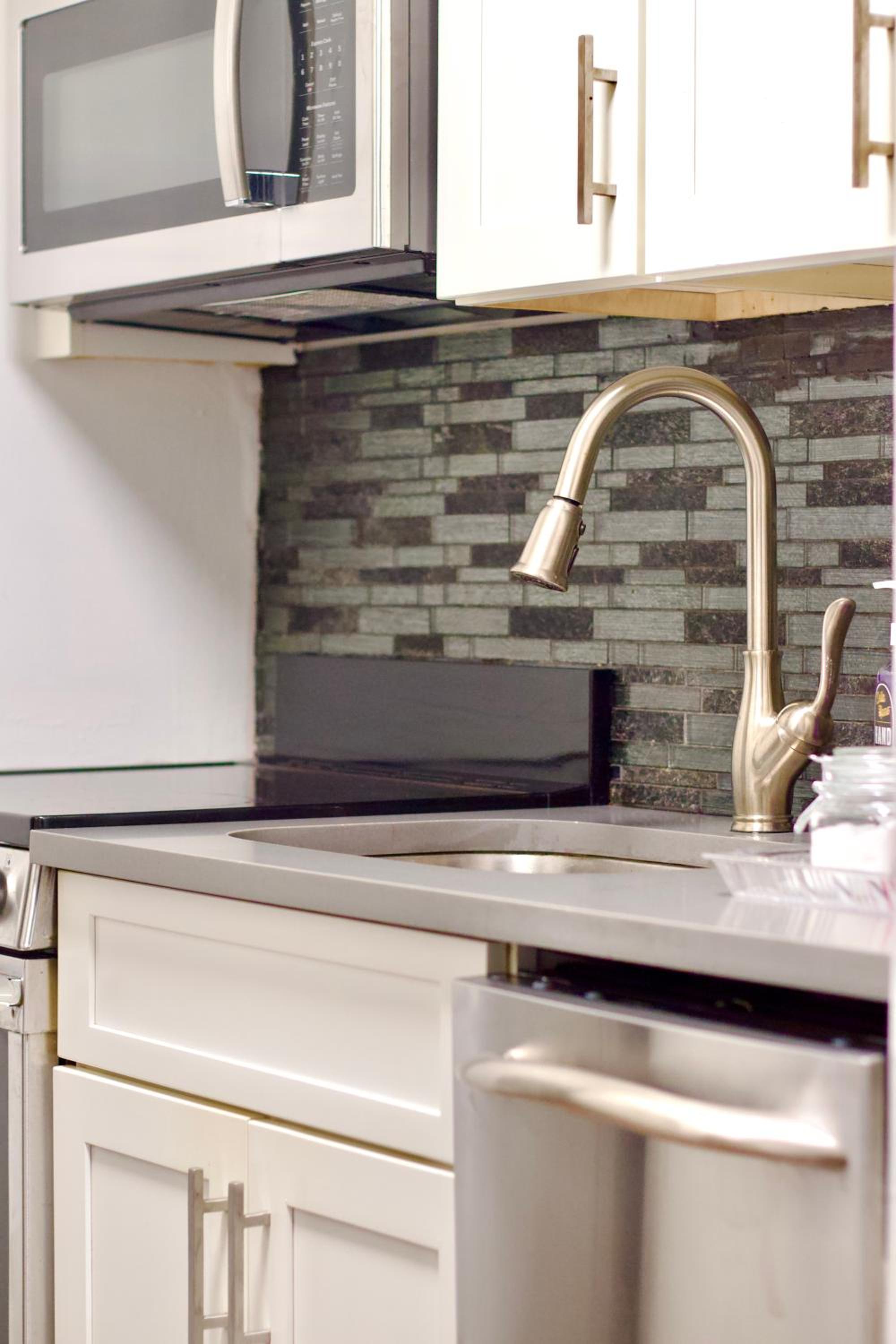 Times Square Manhattan New York 2BR Apartment!