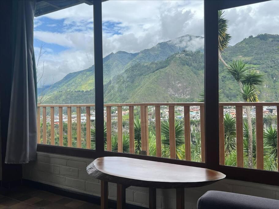 Luxury apartment with balcony & magnificent view
