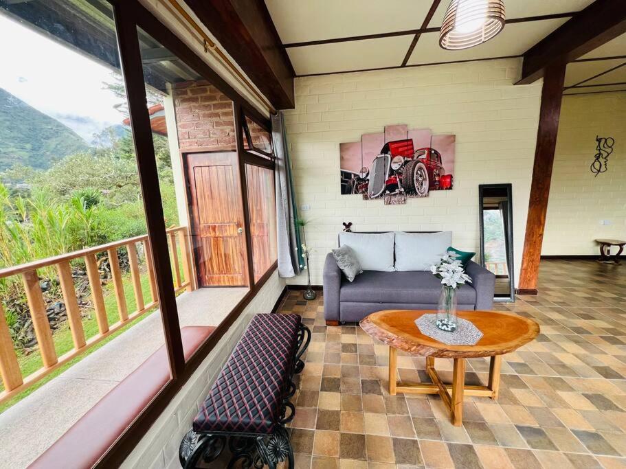 Luxury apartment with balcony & magnificent view