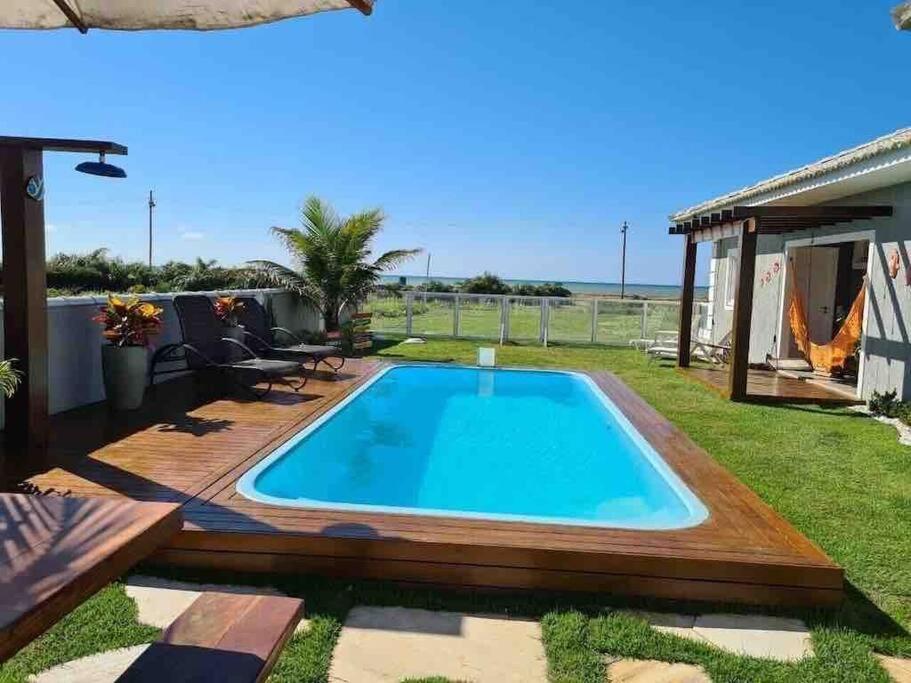 Casa long beach! Totalmente pé na areia.