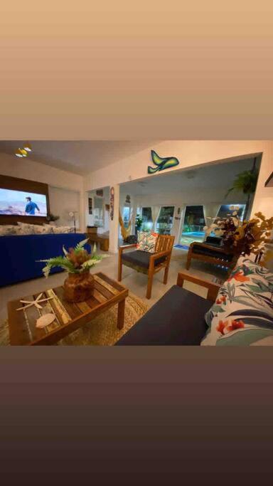 Casa long beach! Totalmente pé na areia.