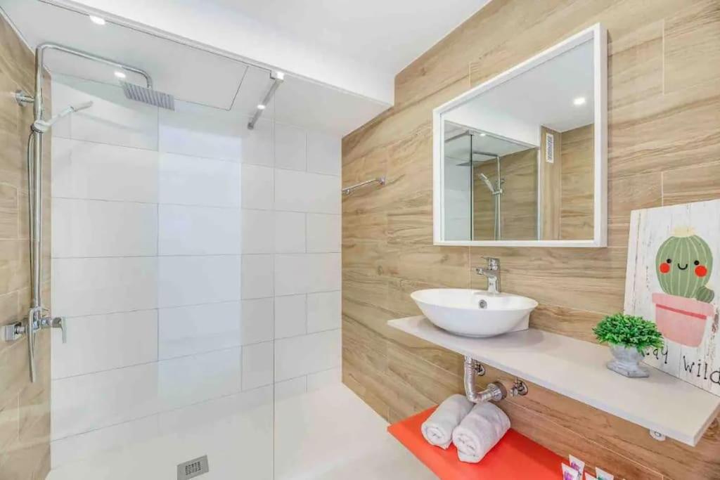 Beautiful 2 bedrooms apartment in Puerto Banus