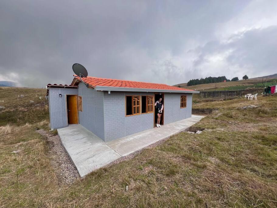 Hermosa Cabaña el Silencio en Berlín, Santander