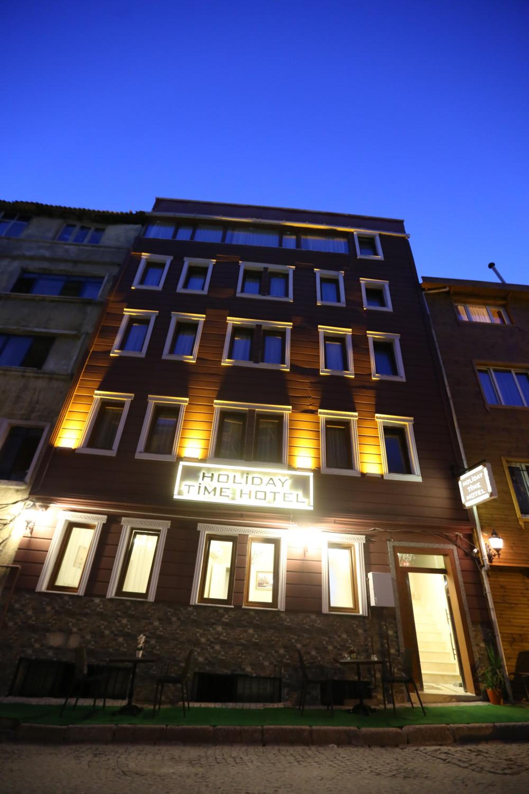 My Holiday Time Otel - Image 40