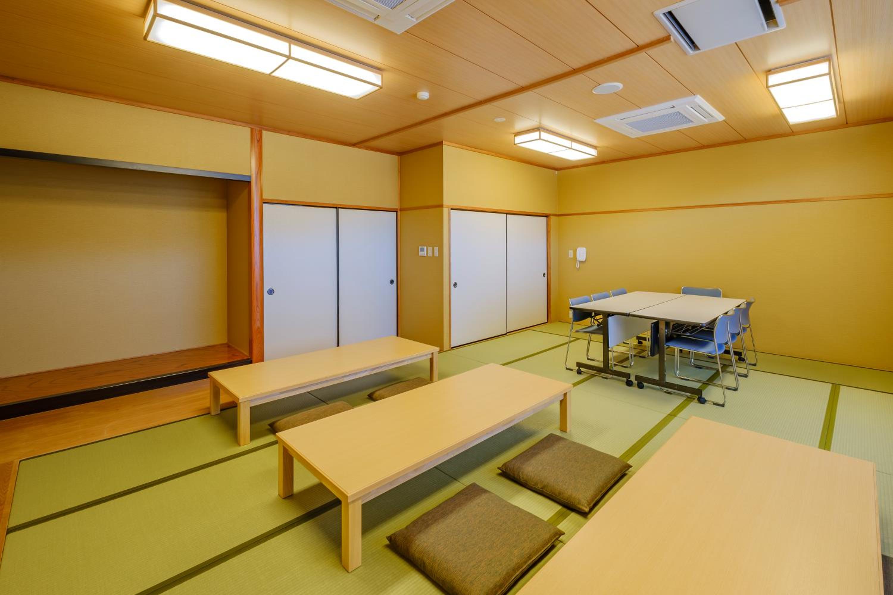 meeting & event spaces