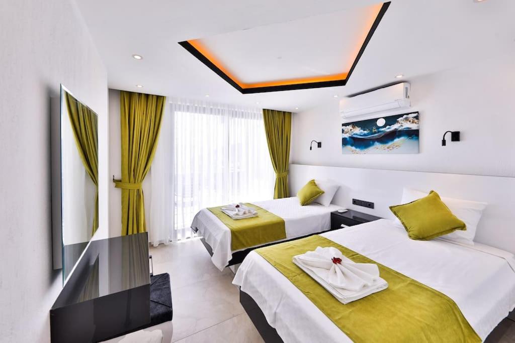 Villa July