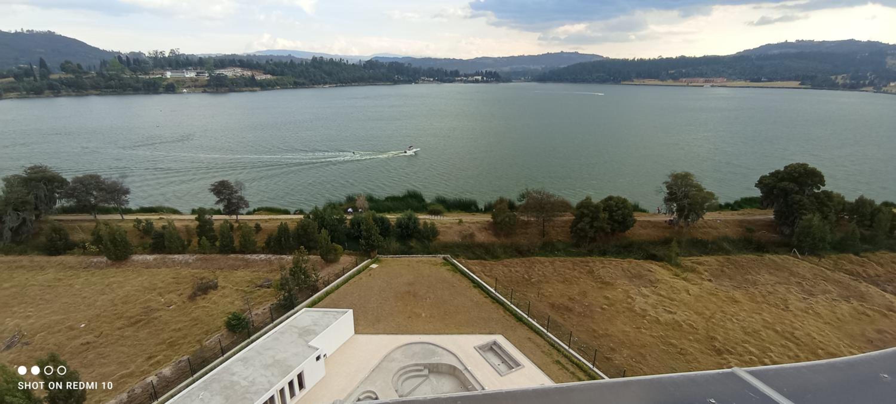 Apartamento en Paipa frente al lago