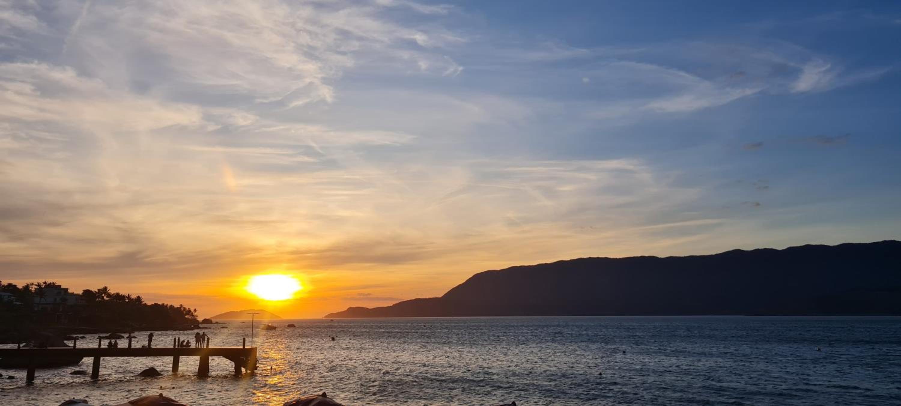 Belíssima Casa em Ilhabela c/ piscina