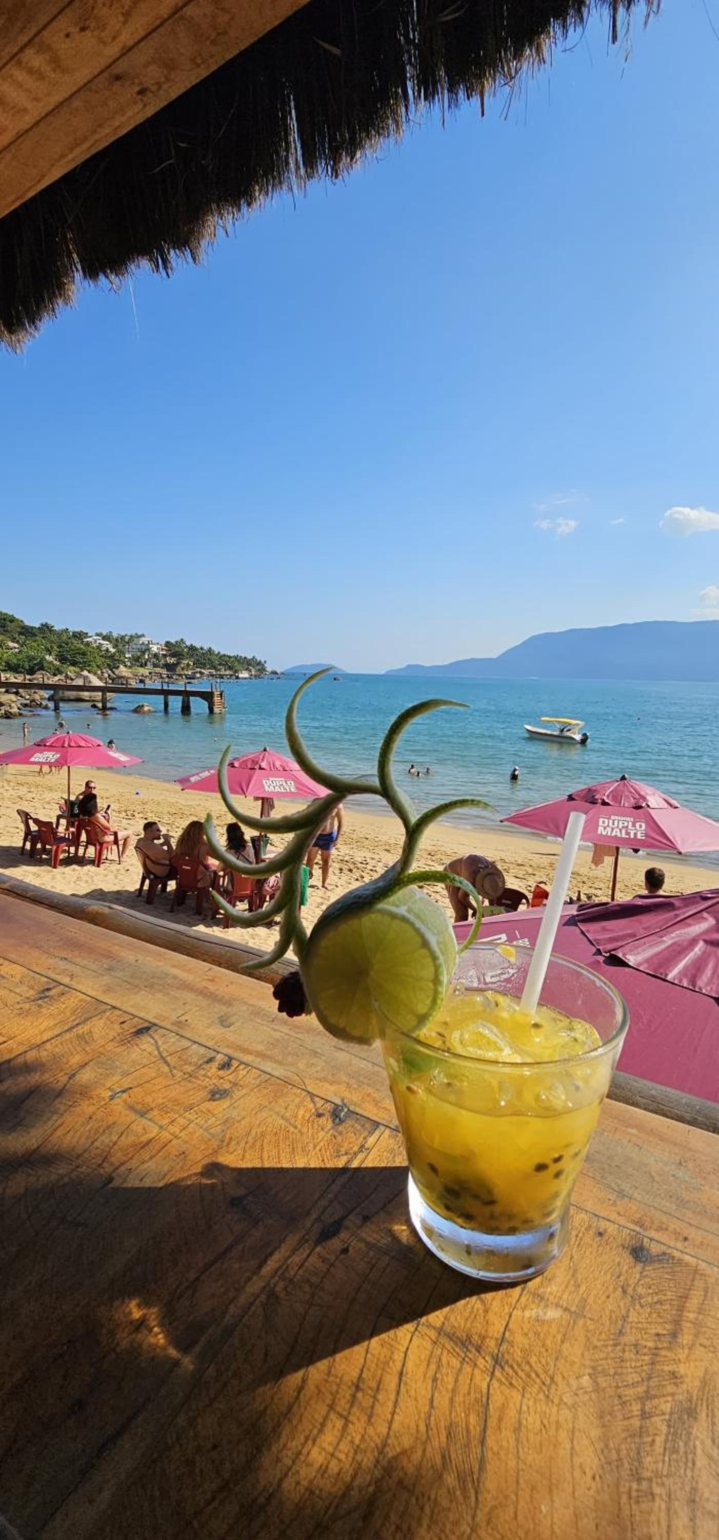 Belíssima Casa em Ilhabela c/ piscina
