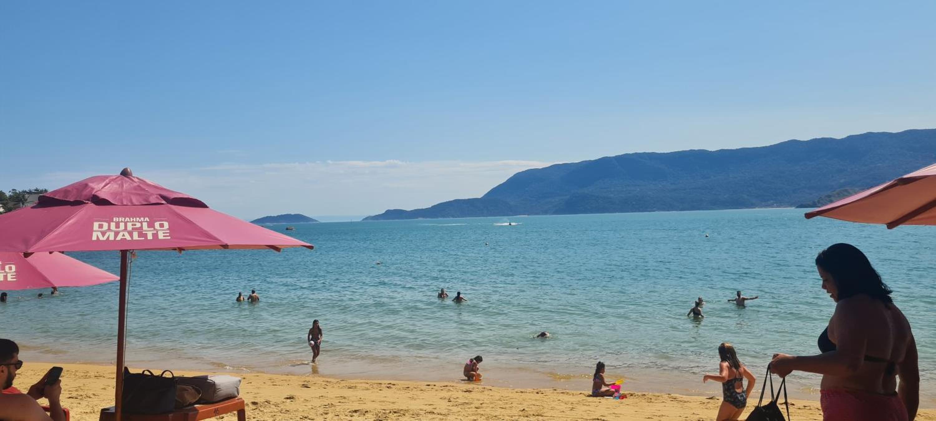 Belíssima Casa em Ilhabela c/ piscina