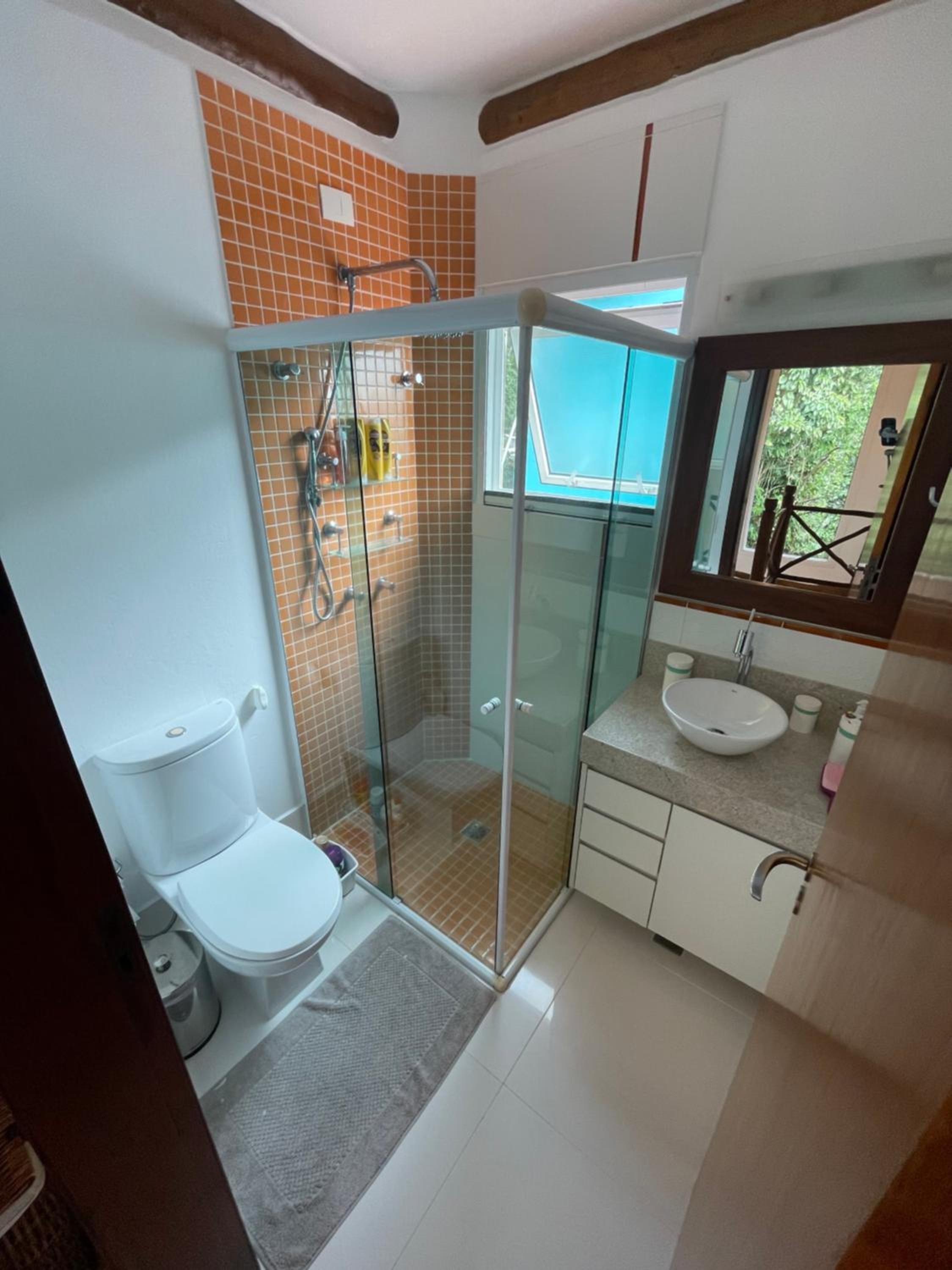 Belíssima Casa em Ilhabela c/ piscina