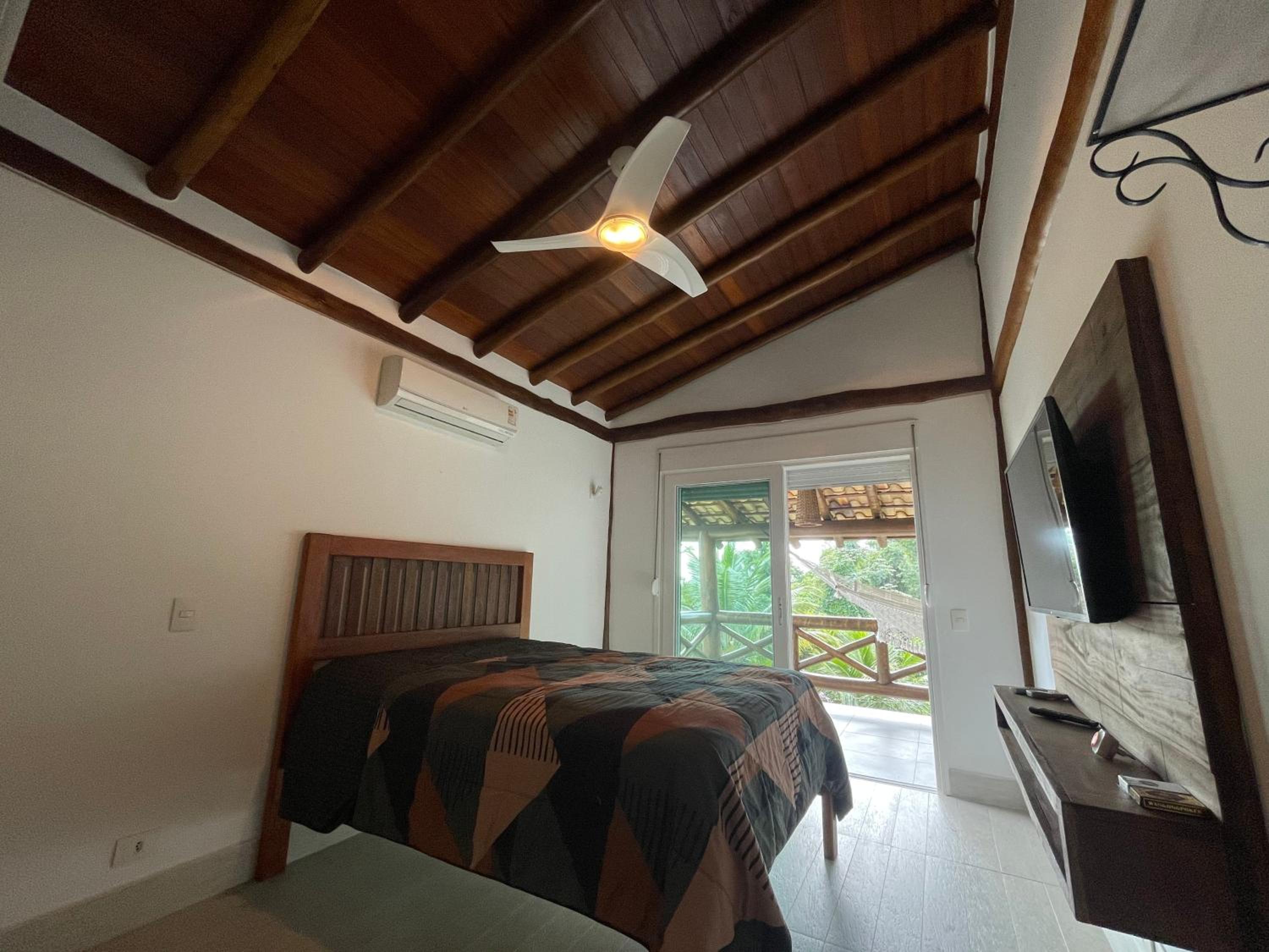 Belíssima Casa em Ilhabela c/ piscina