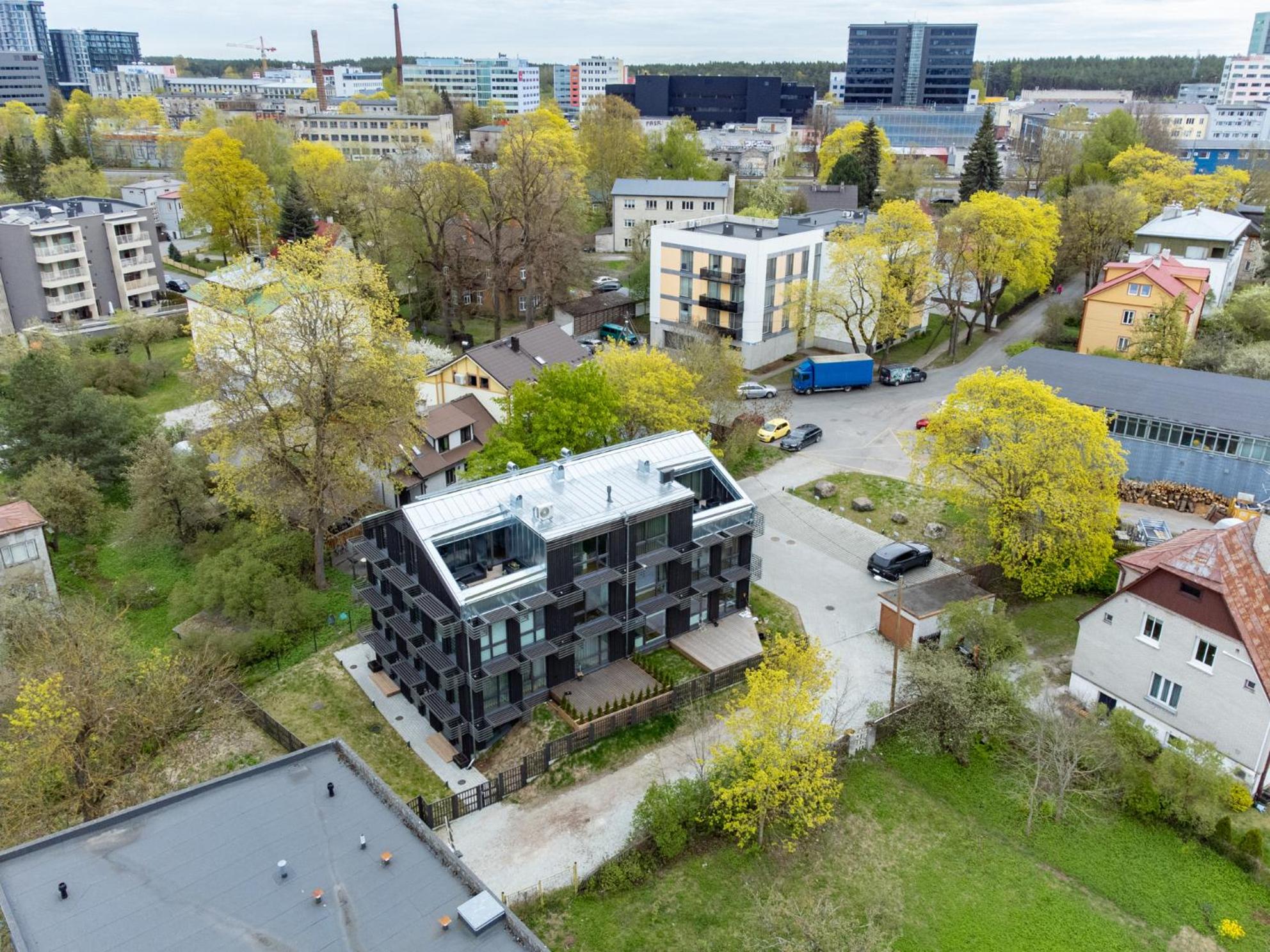 Beautiful new 3BR apartment in great location