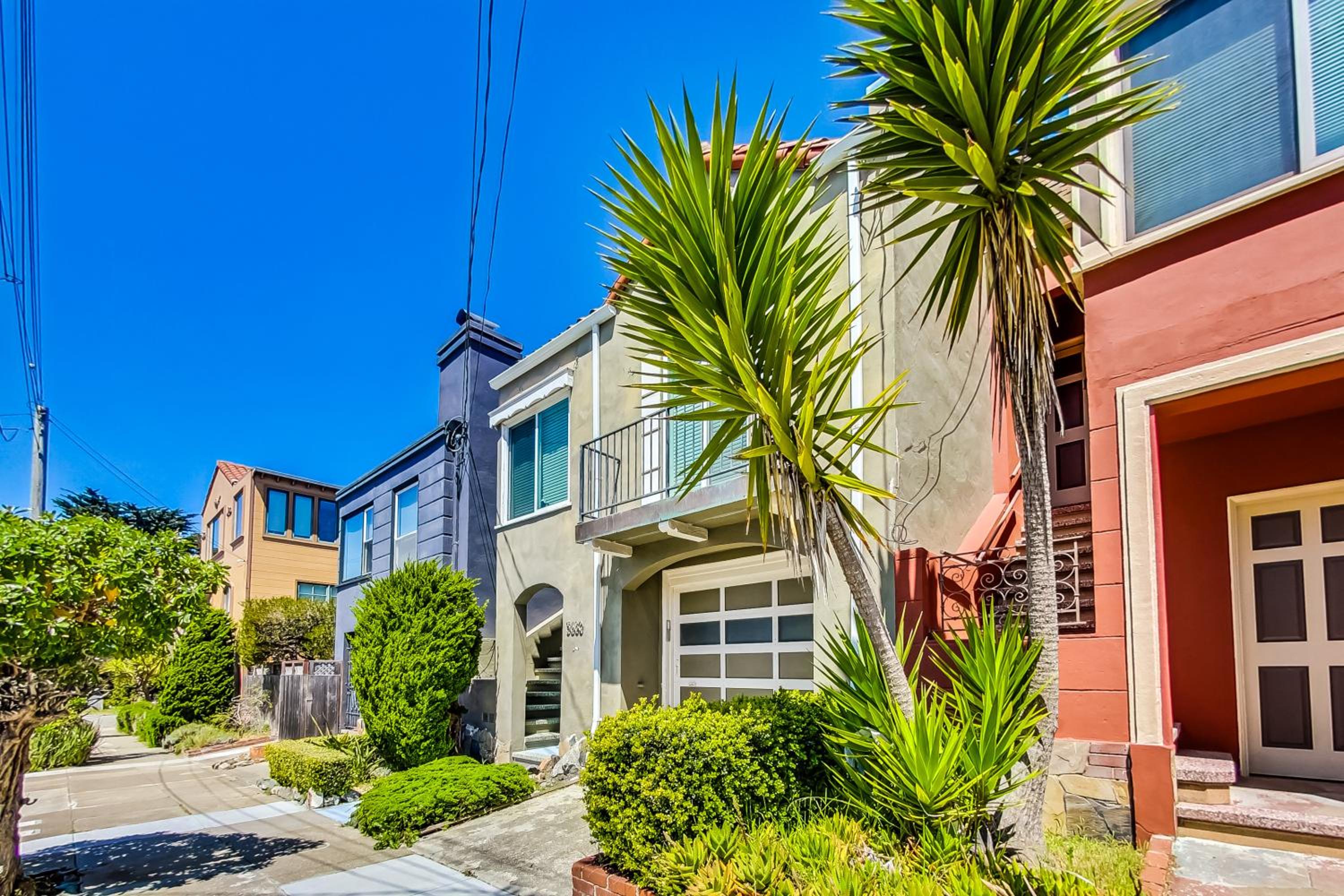 Spacious 2br Near Ocean & Sutro Heights Park view 5