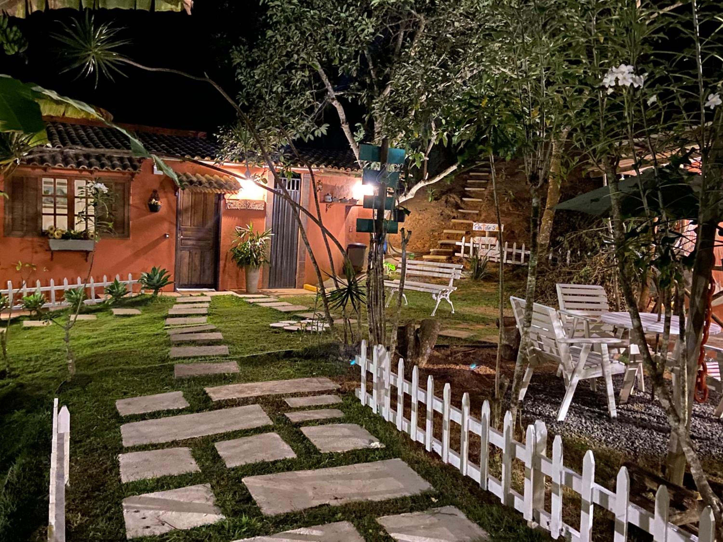 CHALÉ DA ESTÂNCIA Santa teresa - ES Alto São Lourenço- próximo ao circuito Caravaggio