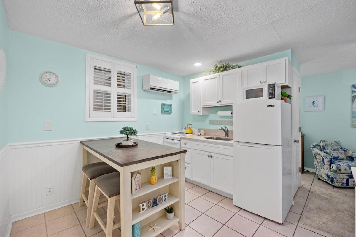 Cherry Grove efficiency just steps from the beach view 2