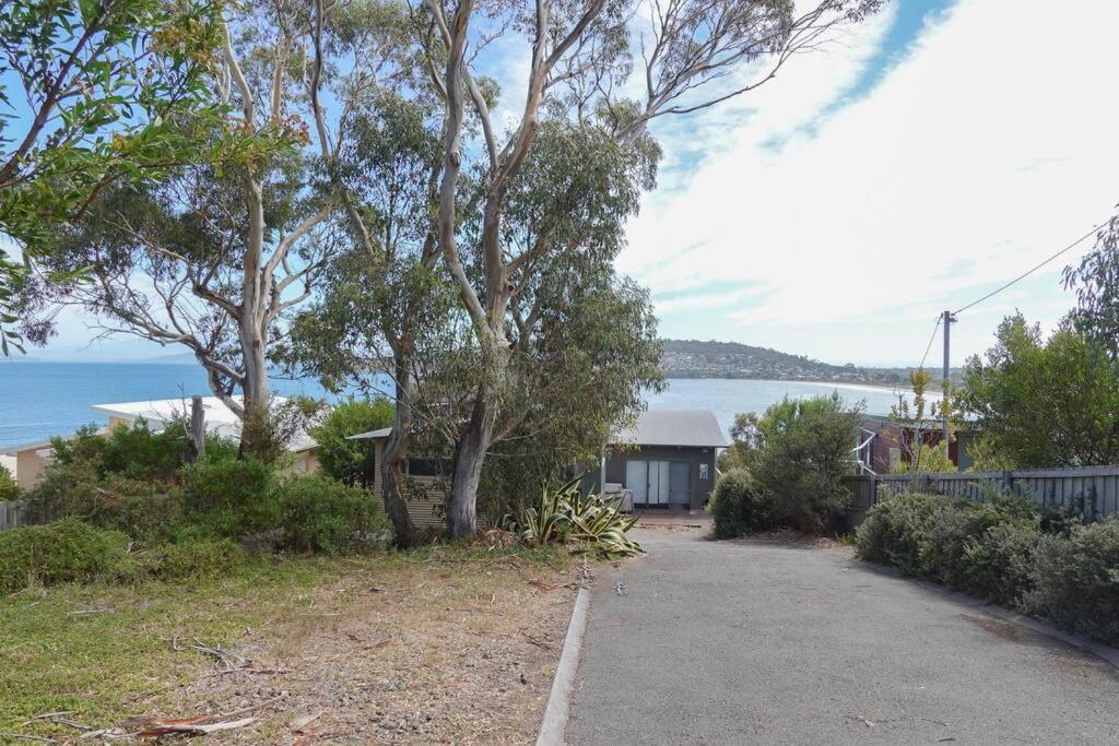 Waterfront Primrose Retreat