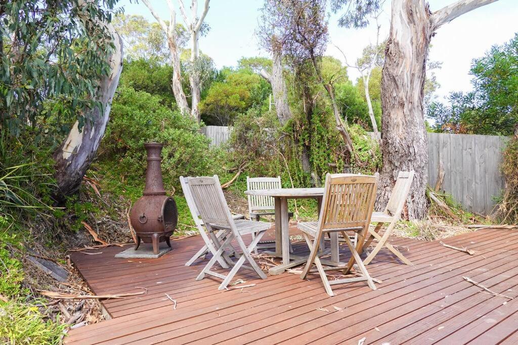 Waterfront Primrose Retreat