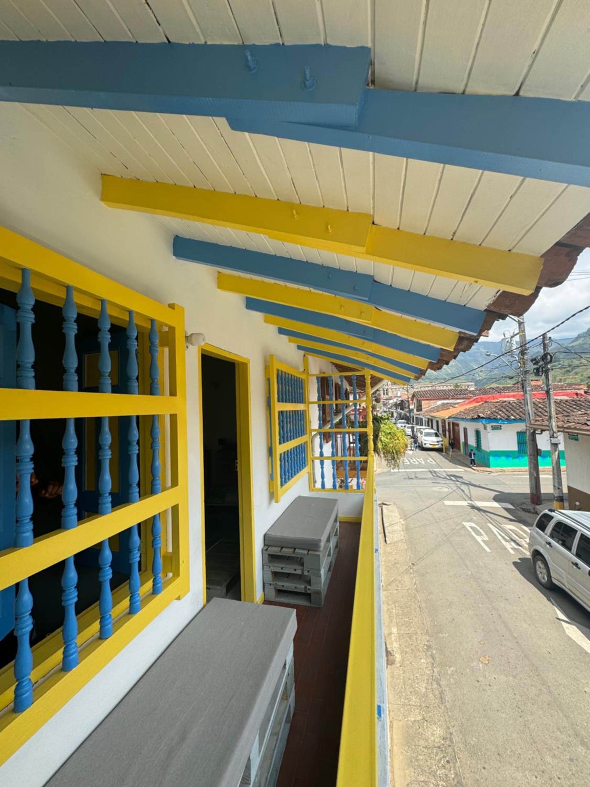 Casa colonial acogedora cerca al parque