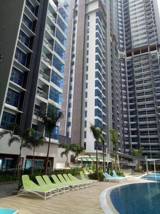 Atlantis Modern Pool View 4-6 pax photo 5