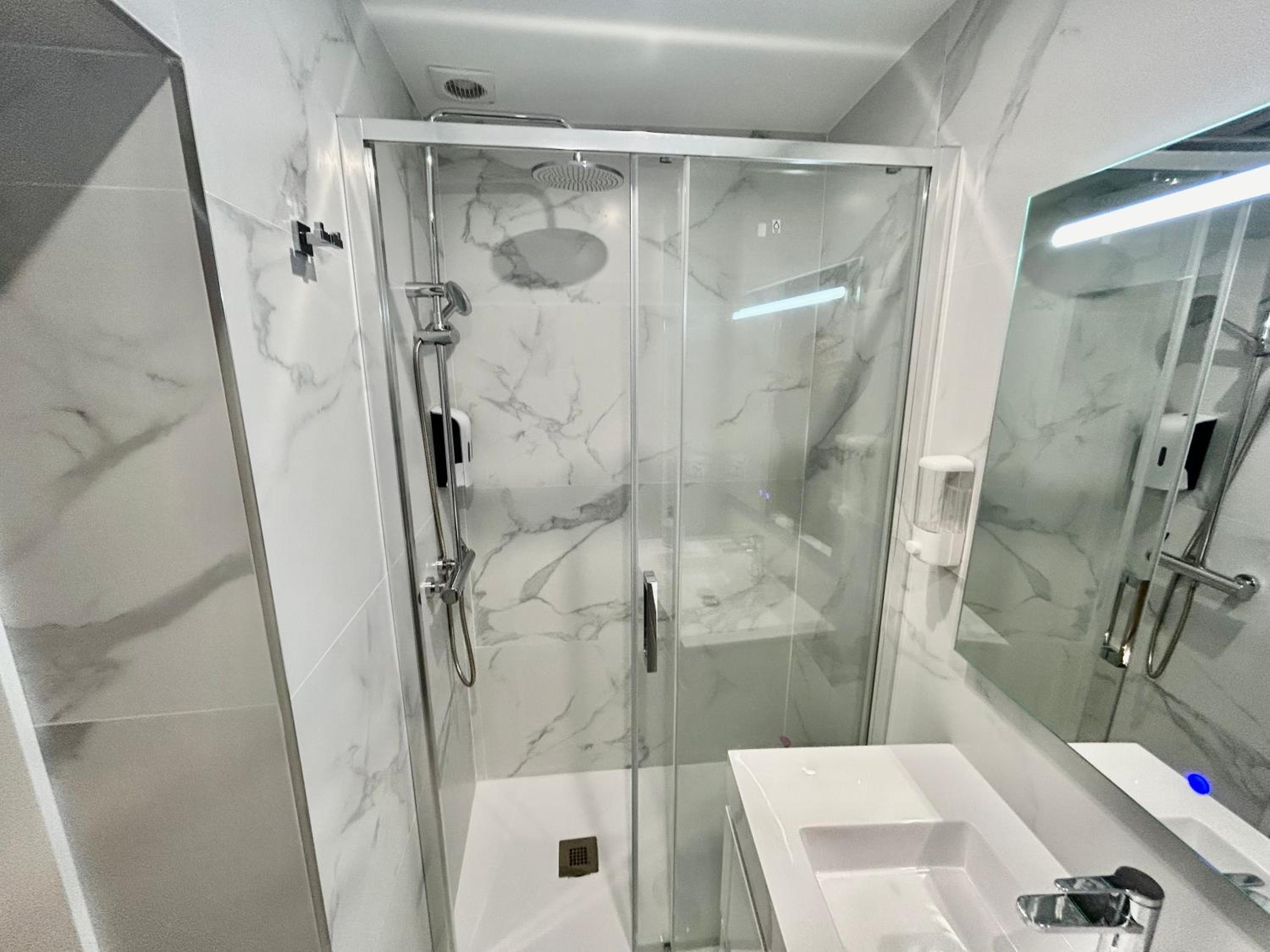 Oporto Blue Boavista - Deluxe City Center Duplex view 5