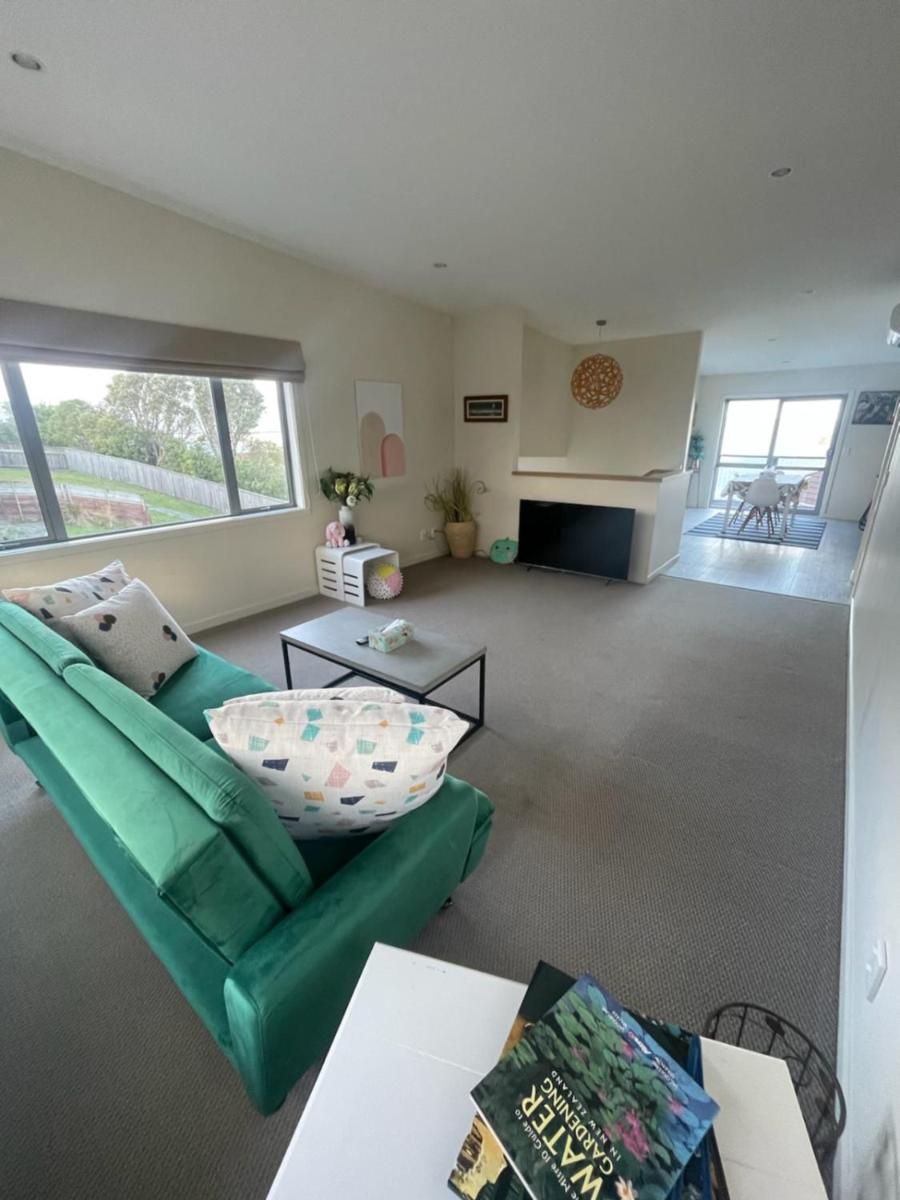 Sea views from sunny house