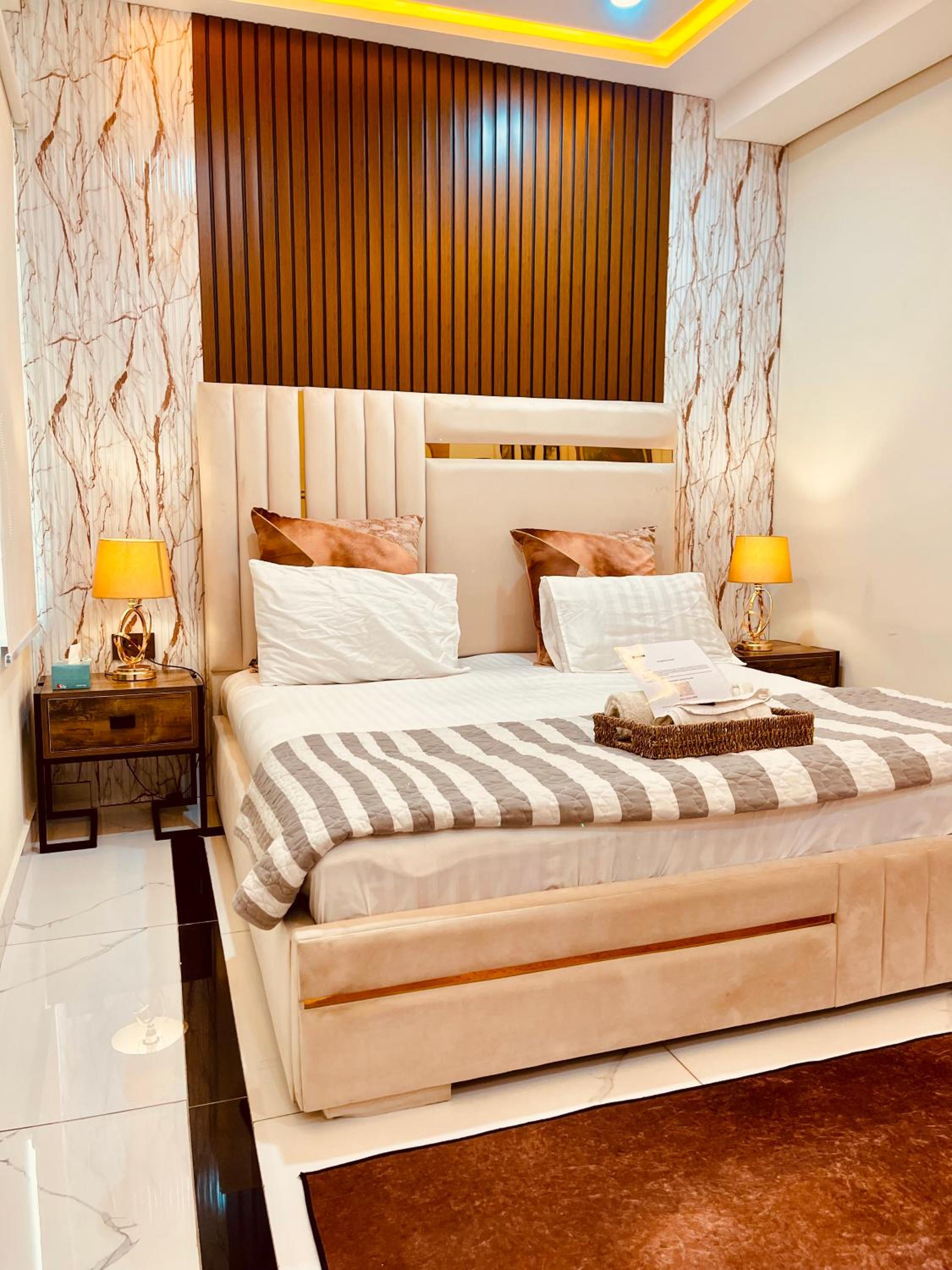 Apartment In Lahore by The Royal Escape