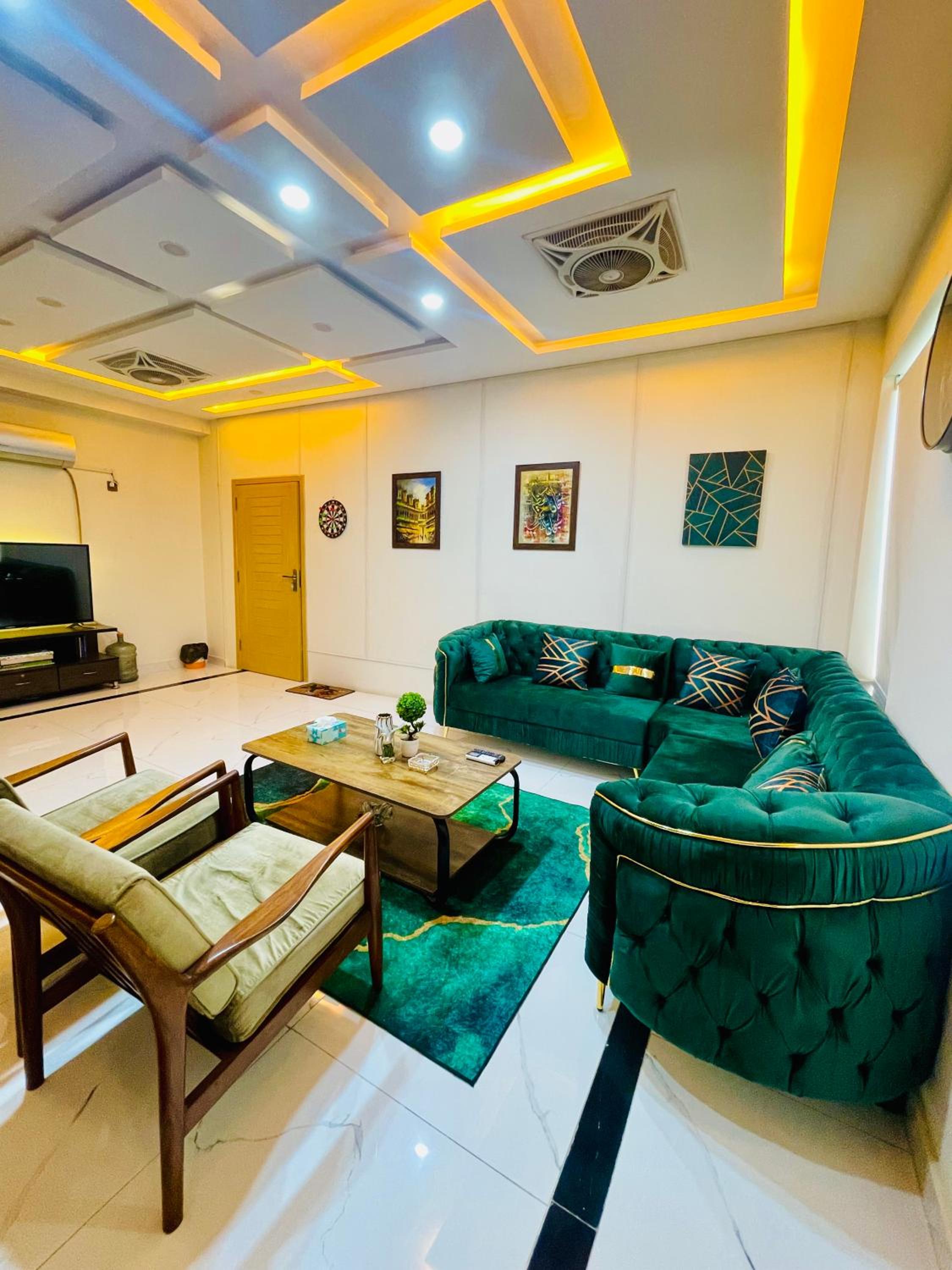 Apartment In Lahore by The Royal Escape