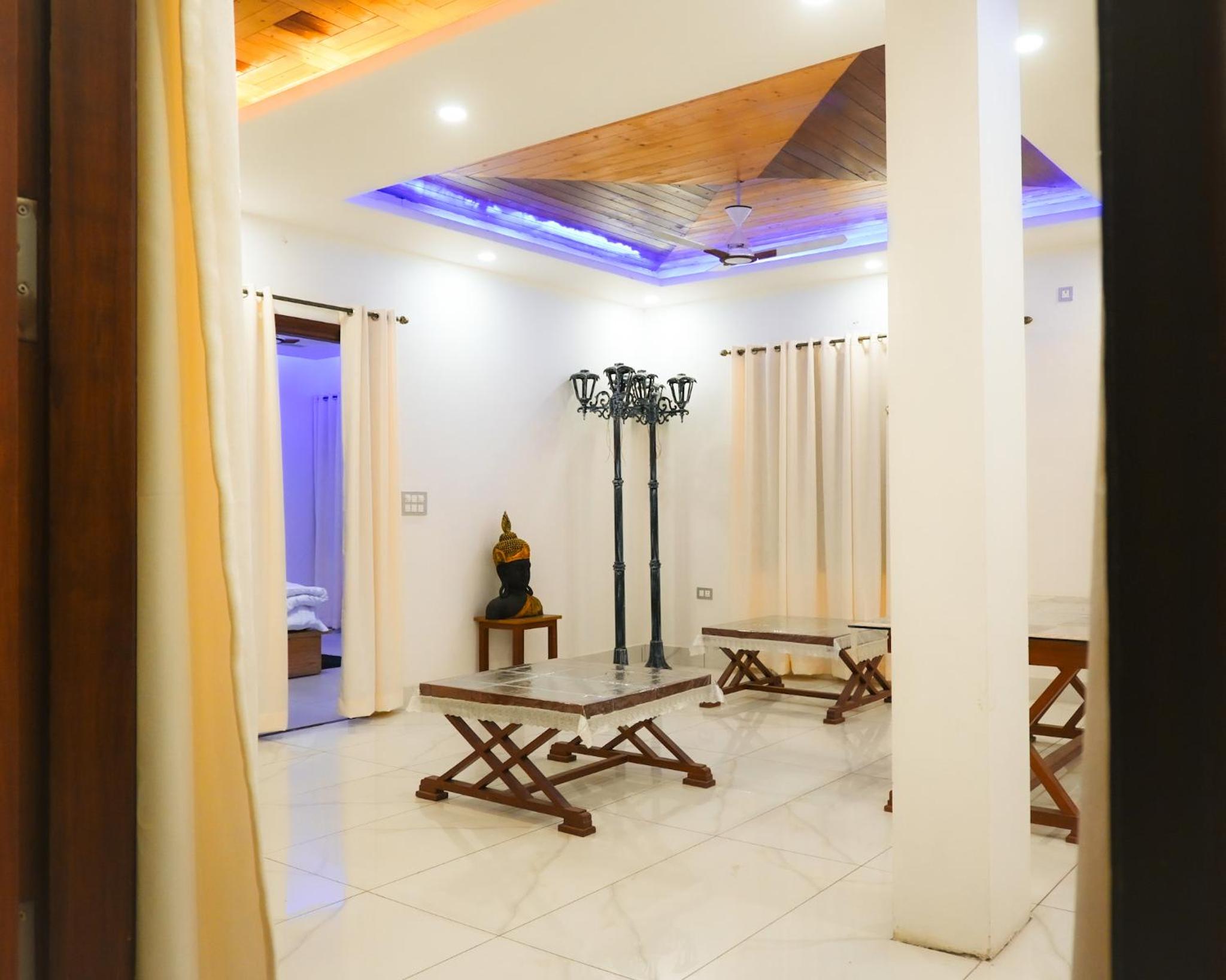 lobby & reception