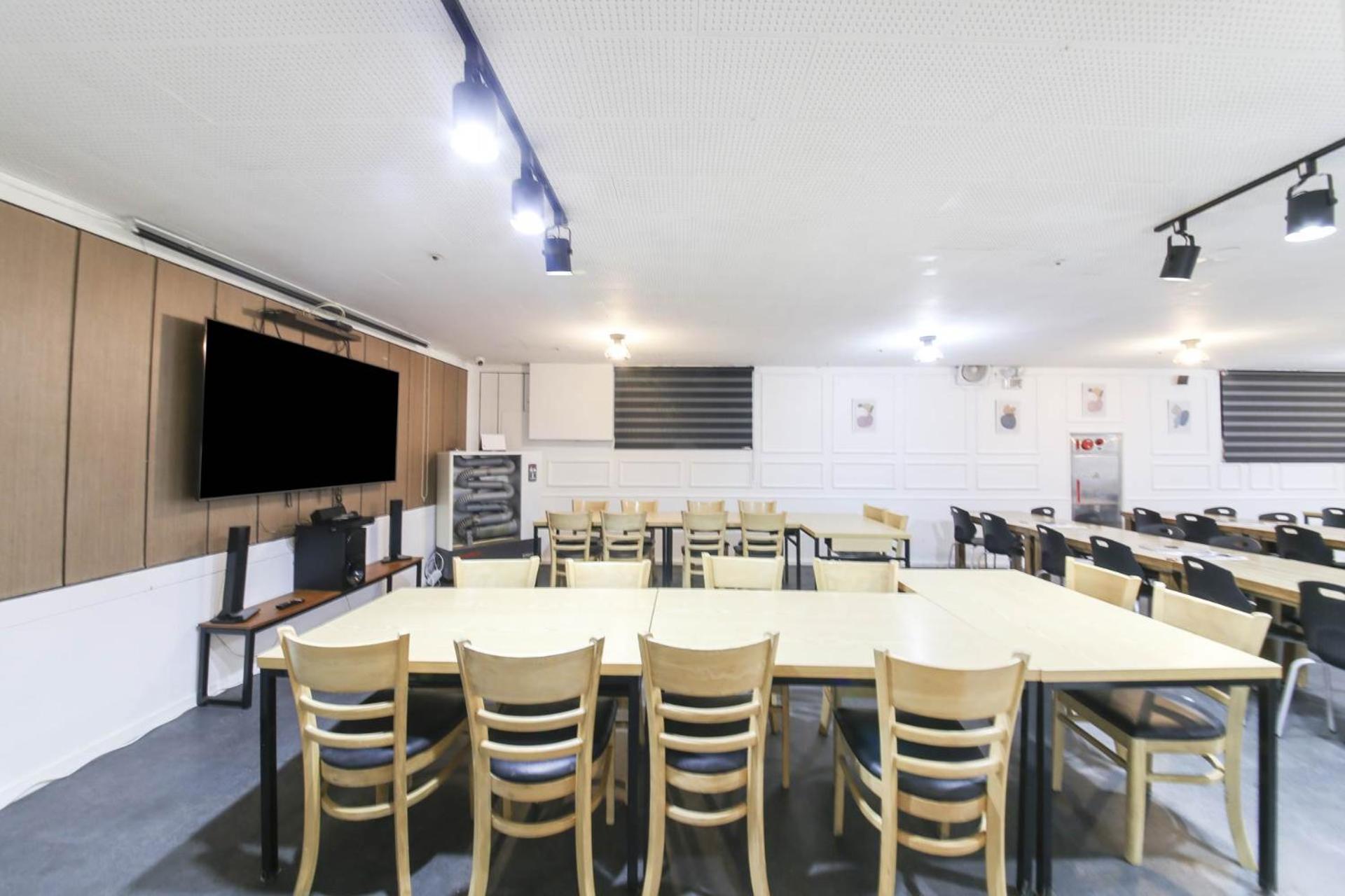 meeting & event spaces