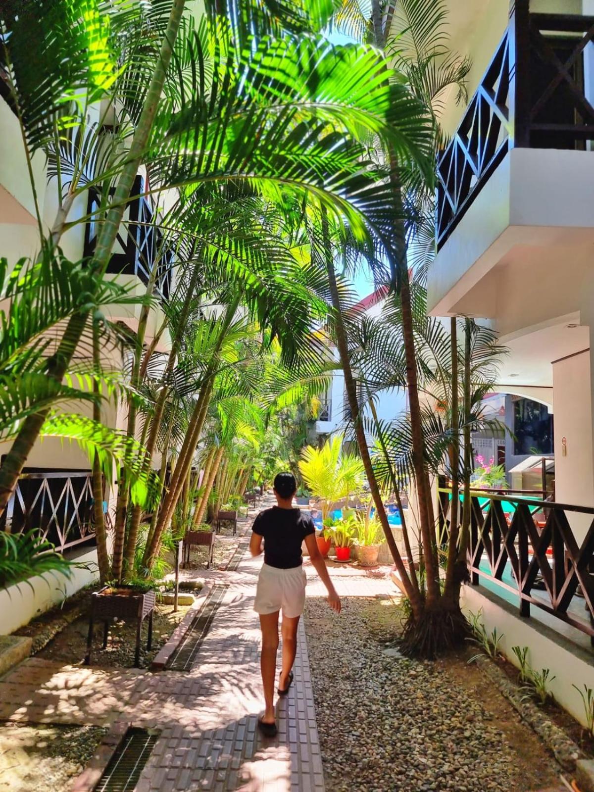 Nirvana Beach Resort