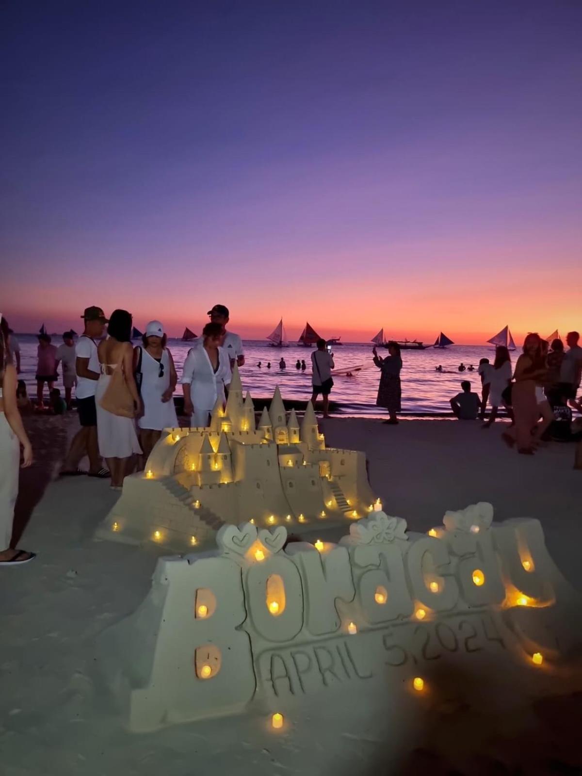 Nirvana Beach Resort