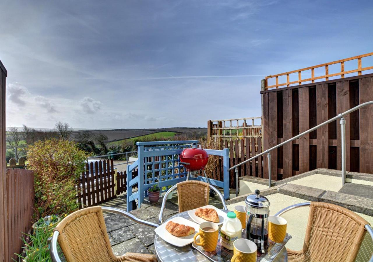 2 Bed in Padstow oc-p00422