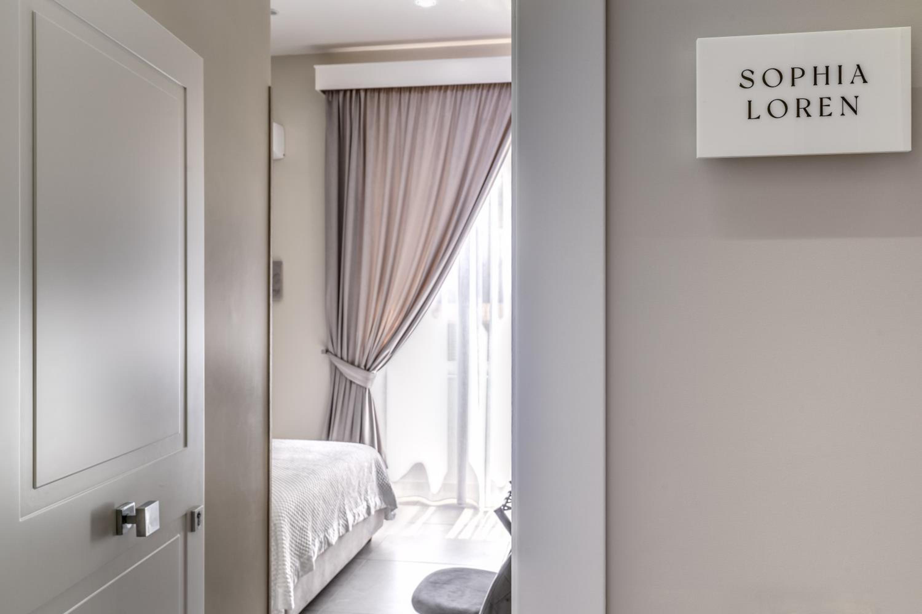 AV Rooms Napoli