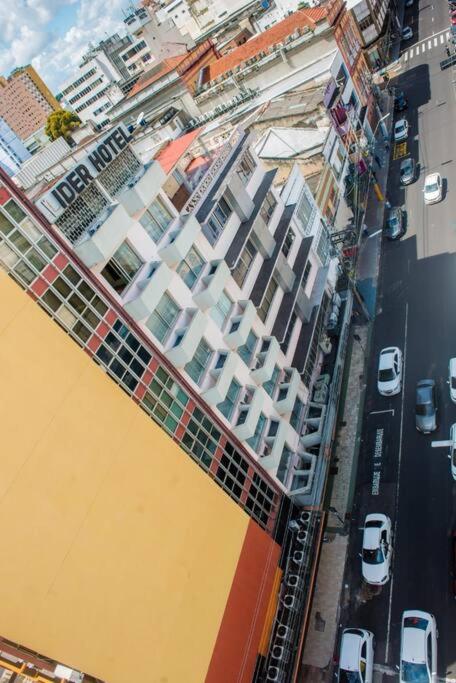 Temporada centro de Manaus, luxo e conforto 703