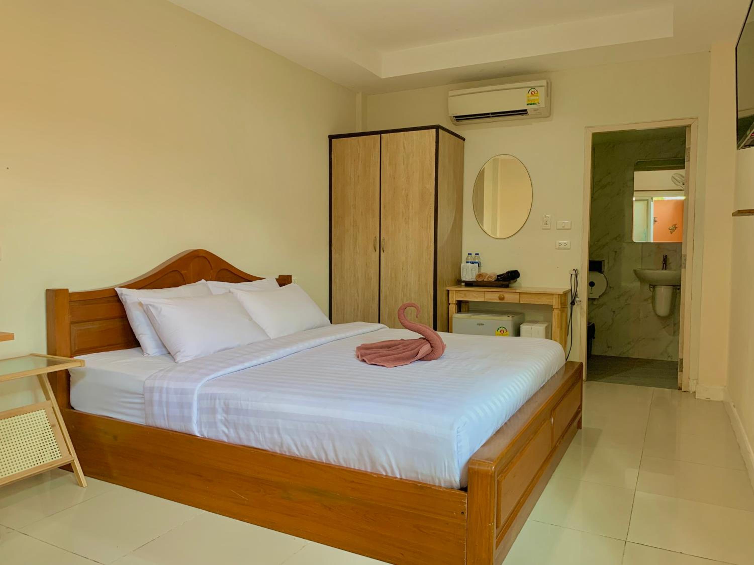 Baan Baramee House