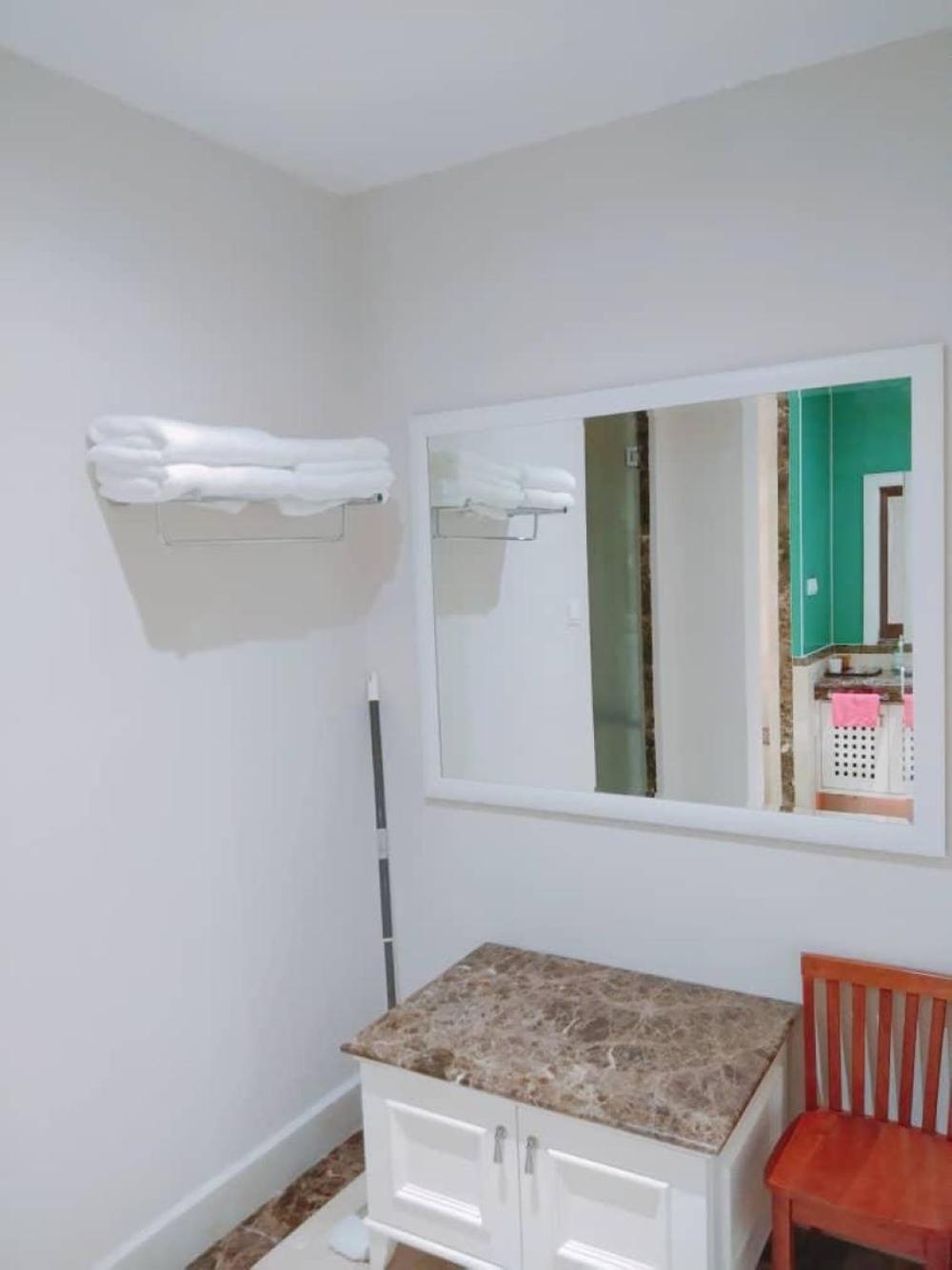 Alpine Deluxe Suite photo 6