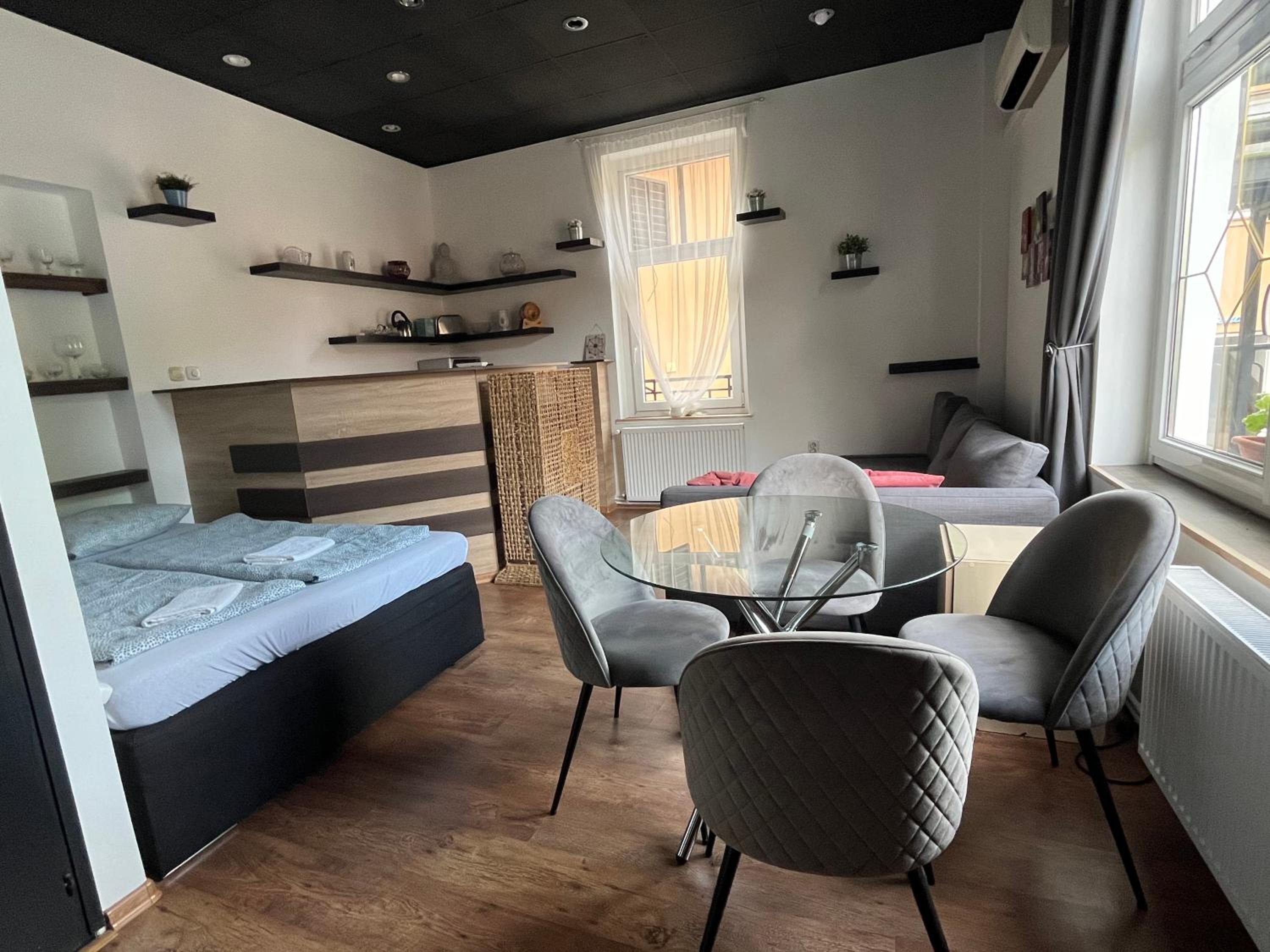 Smeraldo Apartmanok Siófok view 3