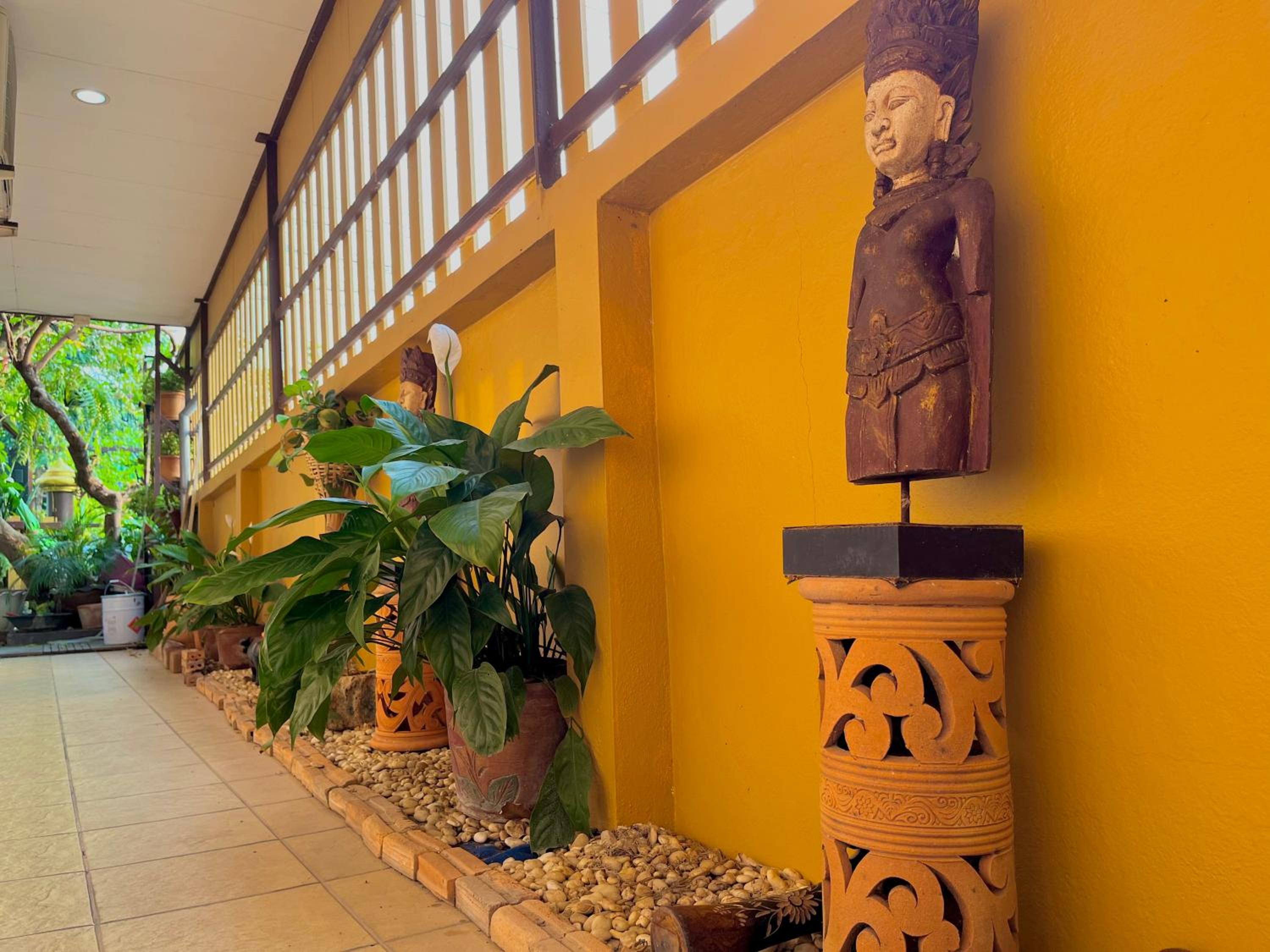 Baan Baramee House