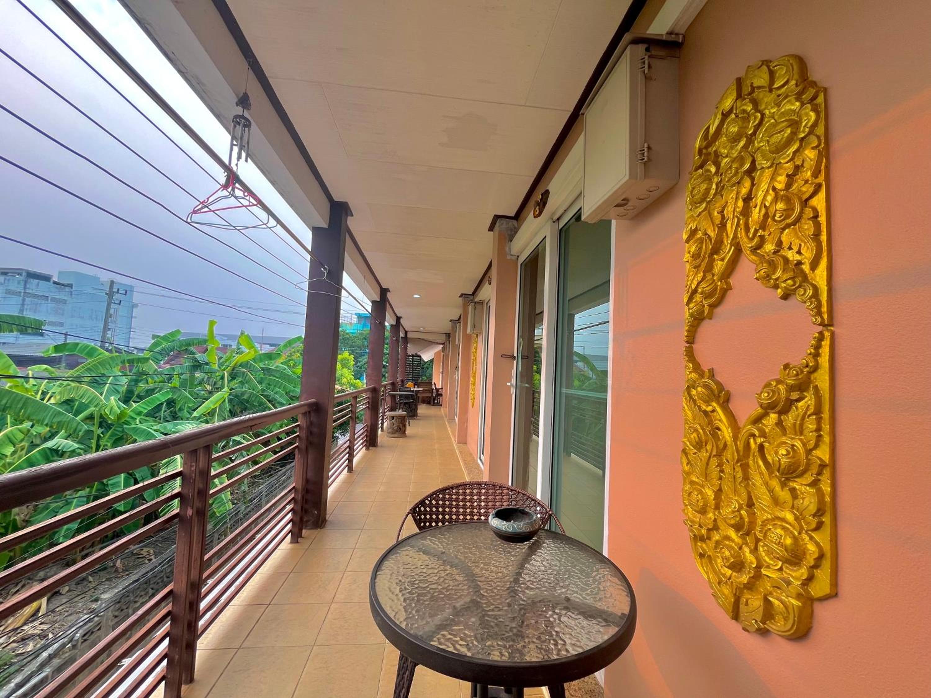 Baan Baramee House