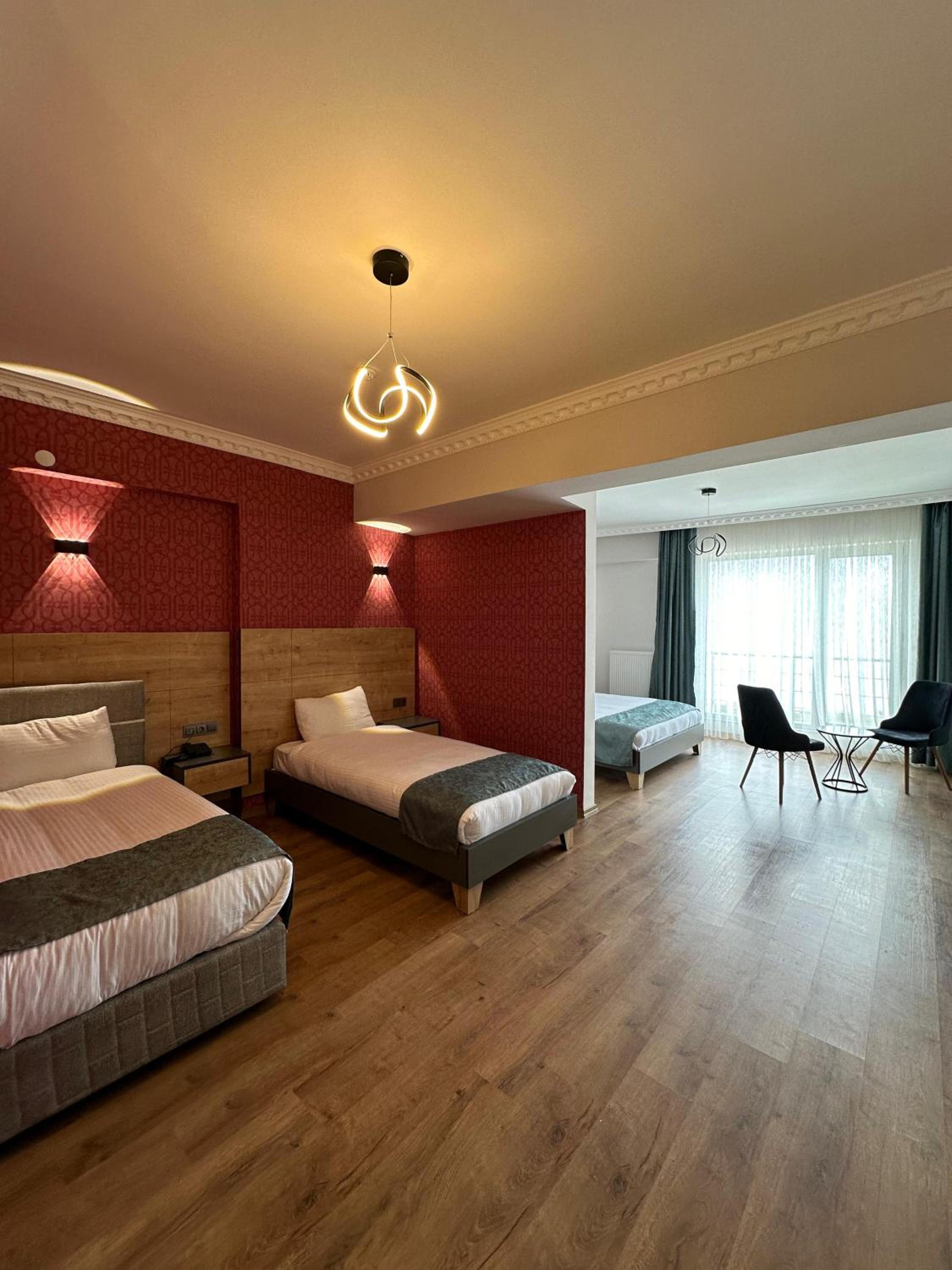 VAN ORIENT HOTEL view 5