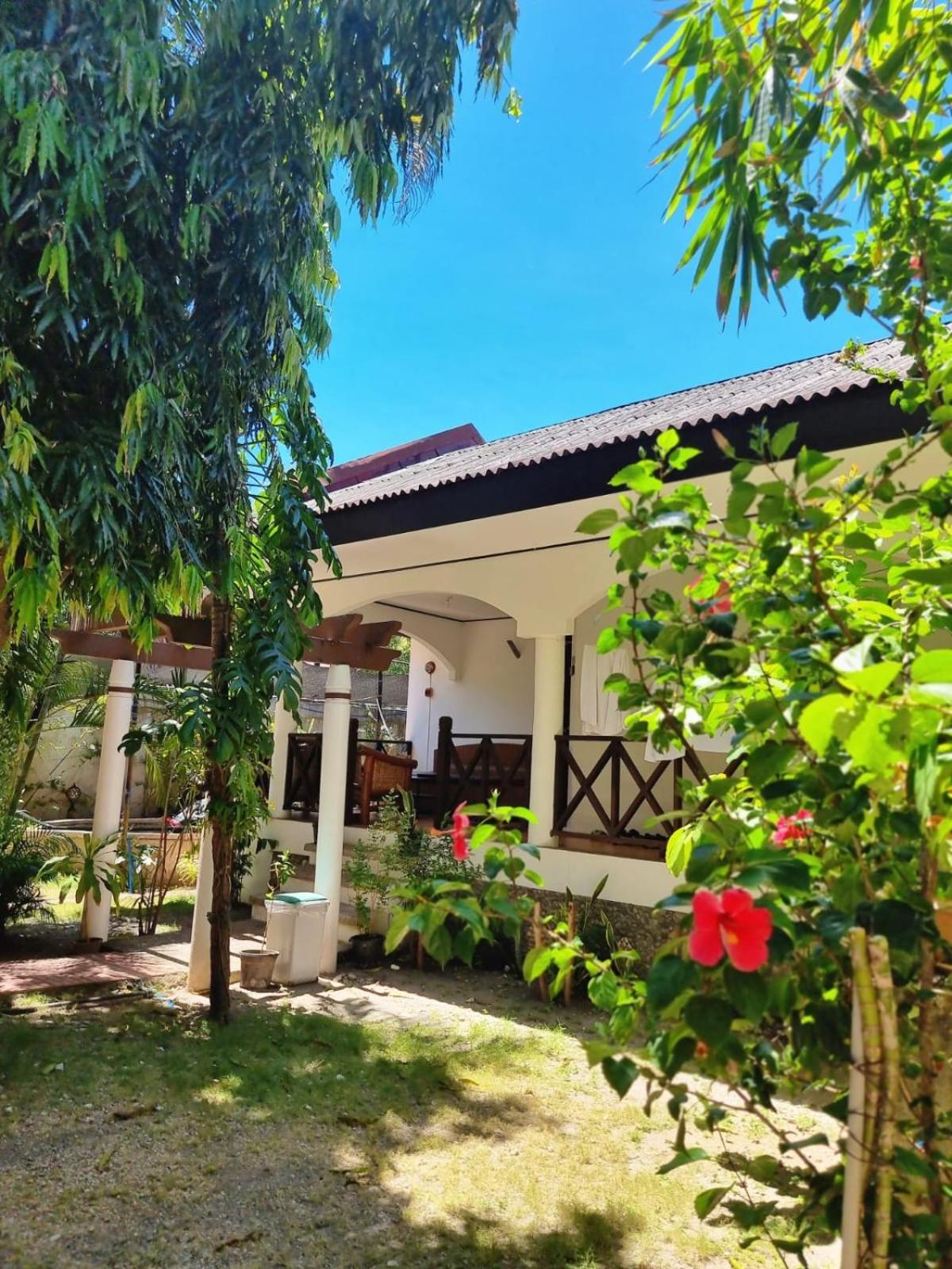 Nirvana Beach Resort