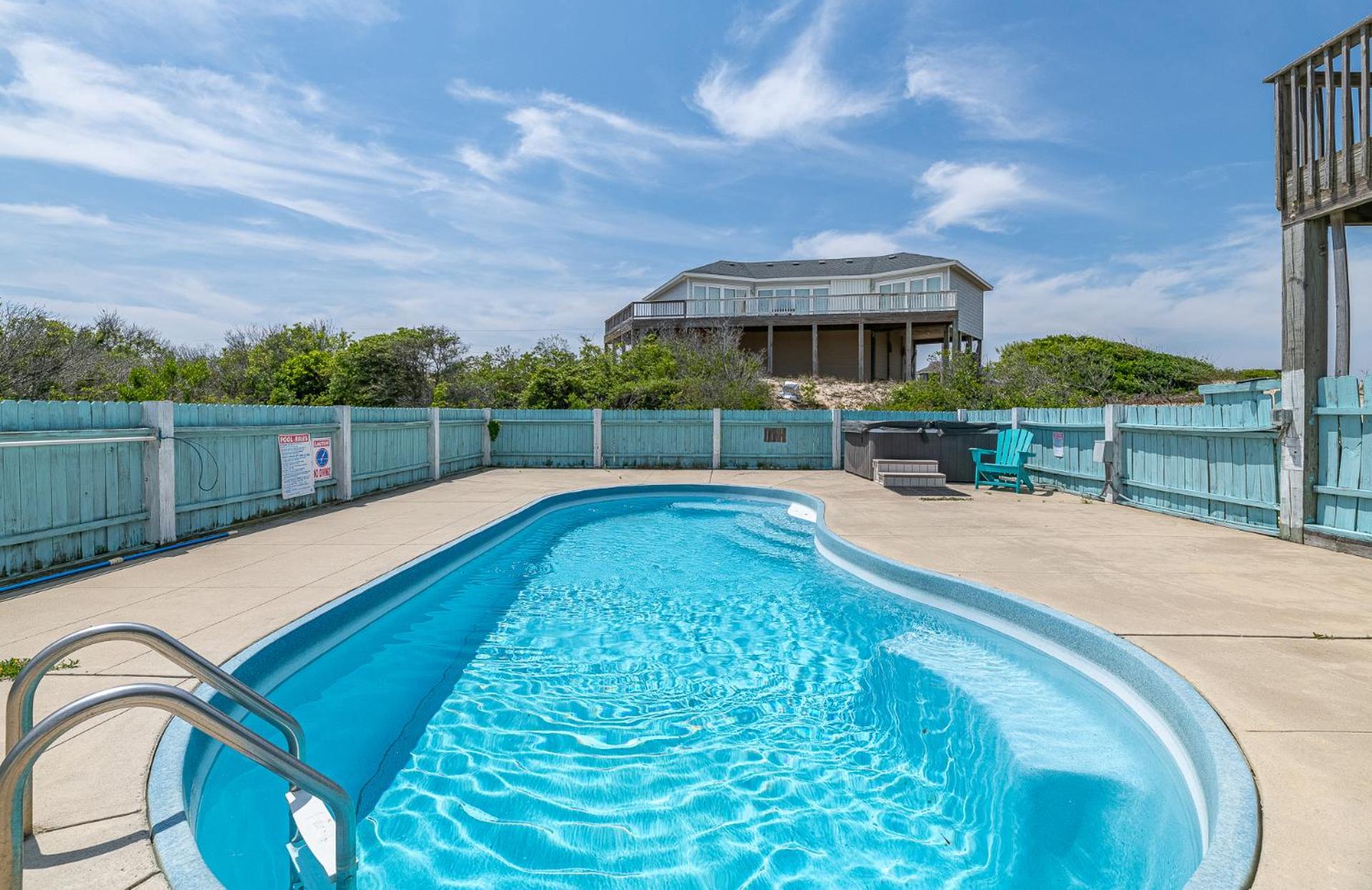 Almost Paradise C9036 - 4x4 Area, Wild Horses, Pool, Great Ocean Views!
