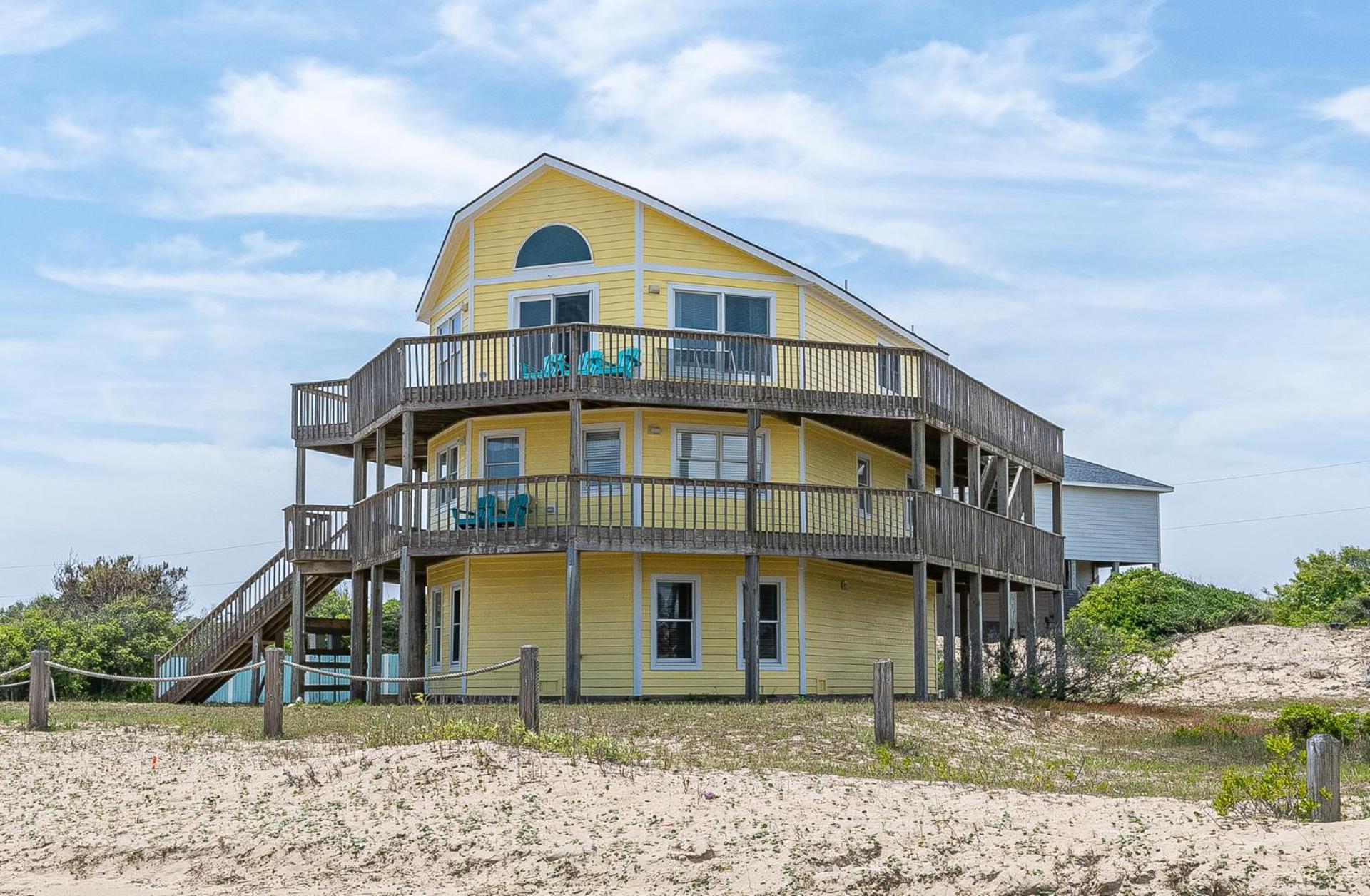 Almost Paradise C9036 - 4x4 Area, Wild Horses, Pool, Great Ocean Views!