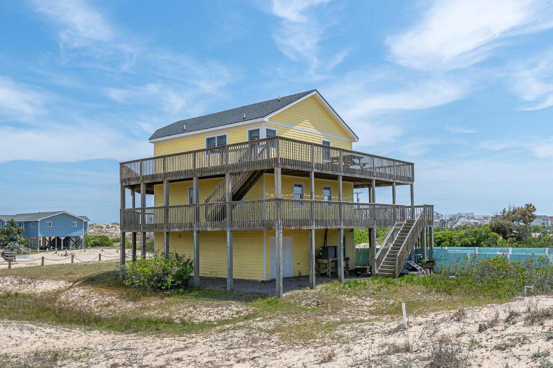 Almost Paradise C9036 - 4x4 Area, Wild Horses, Pool, Great Ocean Views!